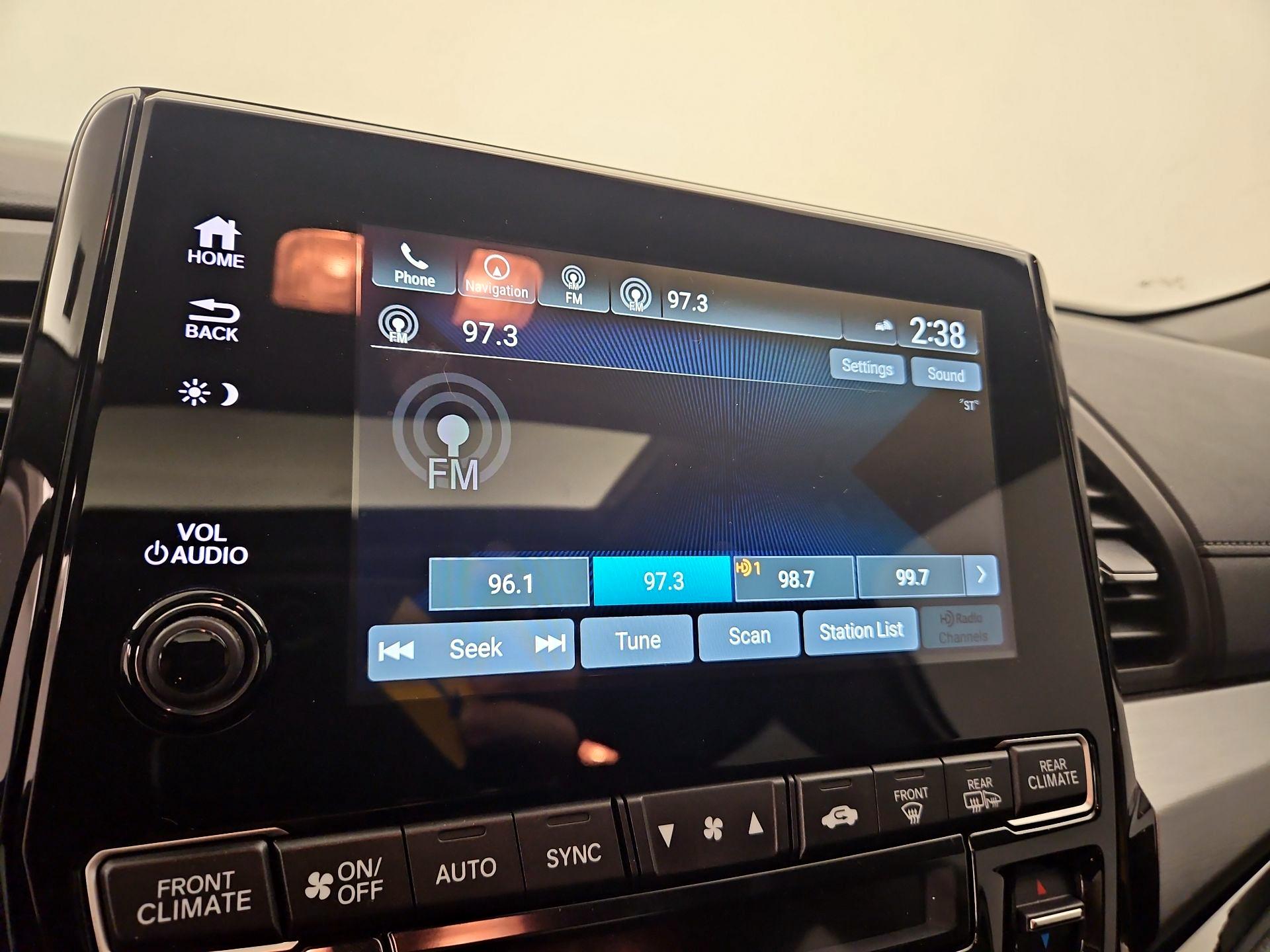 Thumbnail: 2023 Honda Odyssey - 16