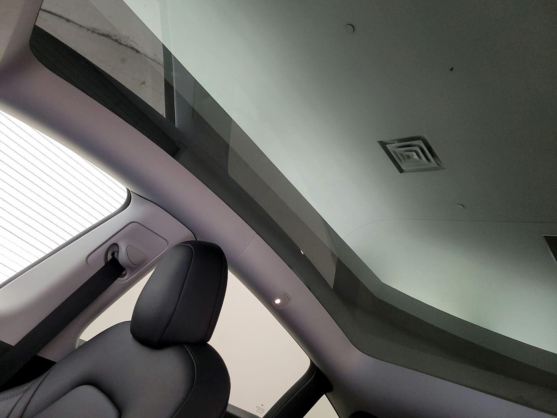 Thumbnail: 2021 Tesla Model Y - 19