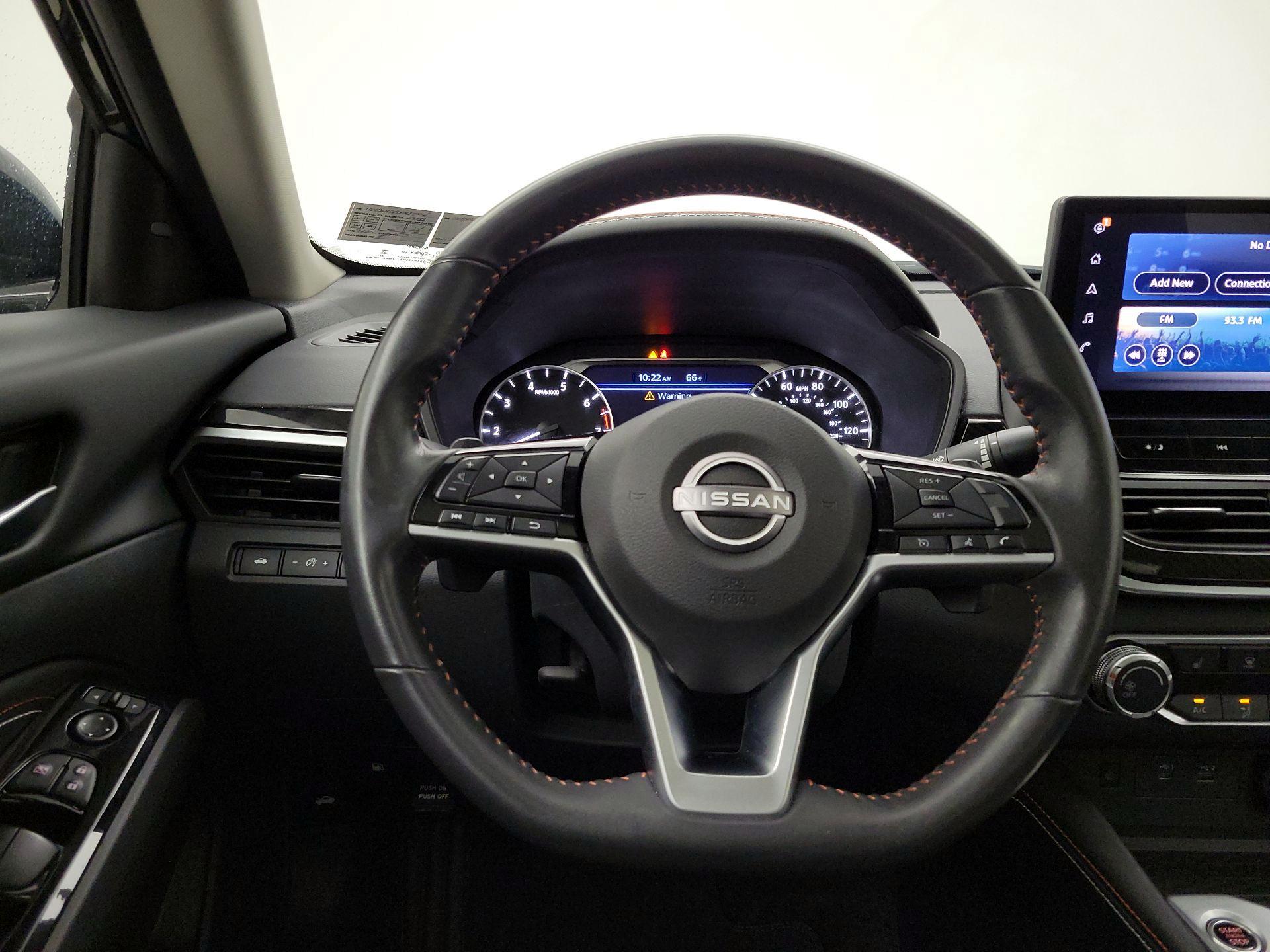 Thumbnail: 2023 Nissan Altima - 10