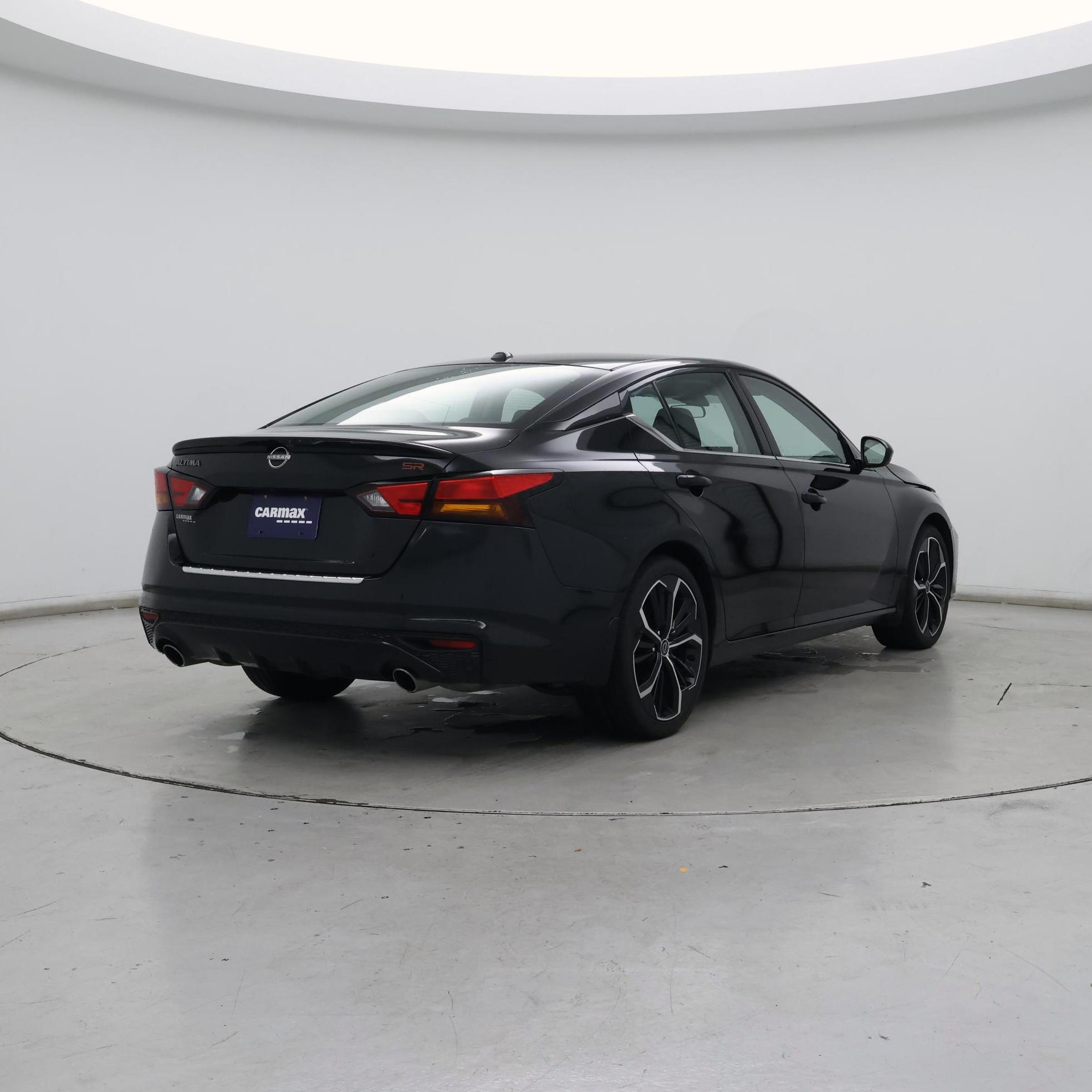 Thumbnail: 2023 Nissan Altima - 8
