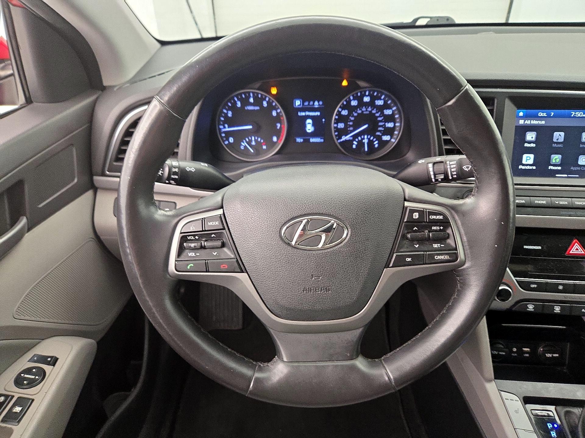 Thumbnail: 2017 Hyundai Elantra - 10