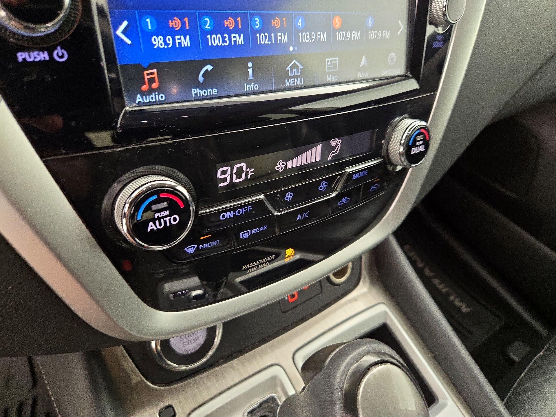 Thumbnail: 2018 Nissan Murano - 17