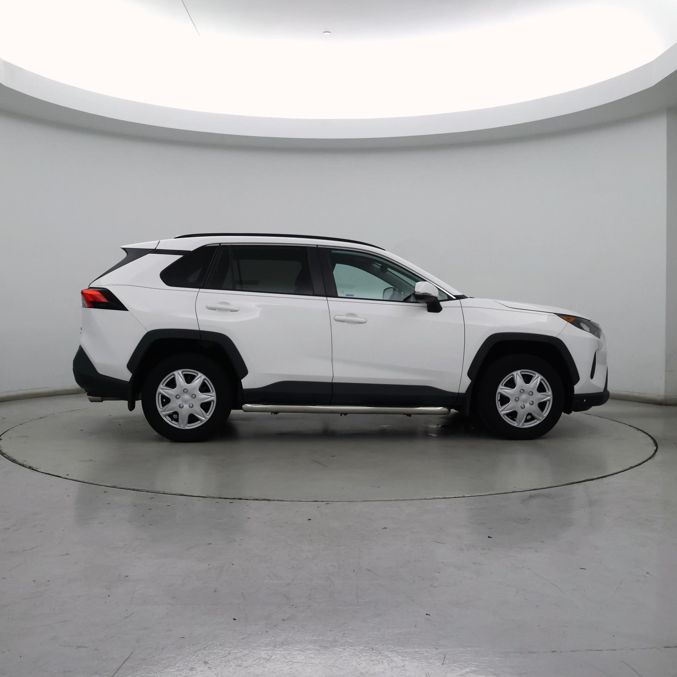 Thumbnail: 2020 Toyota RAV4 - 7