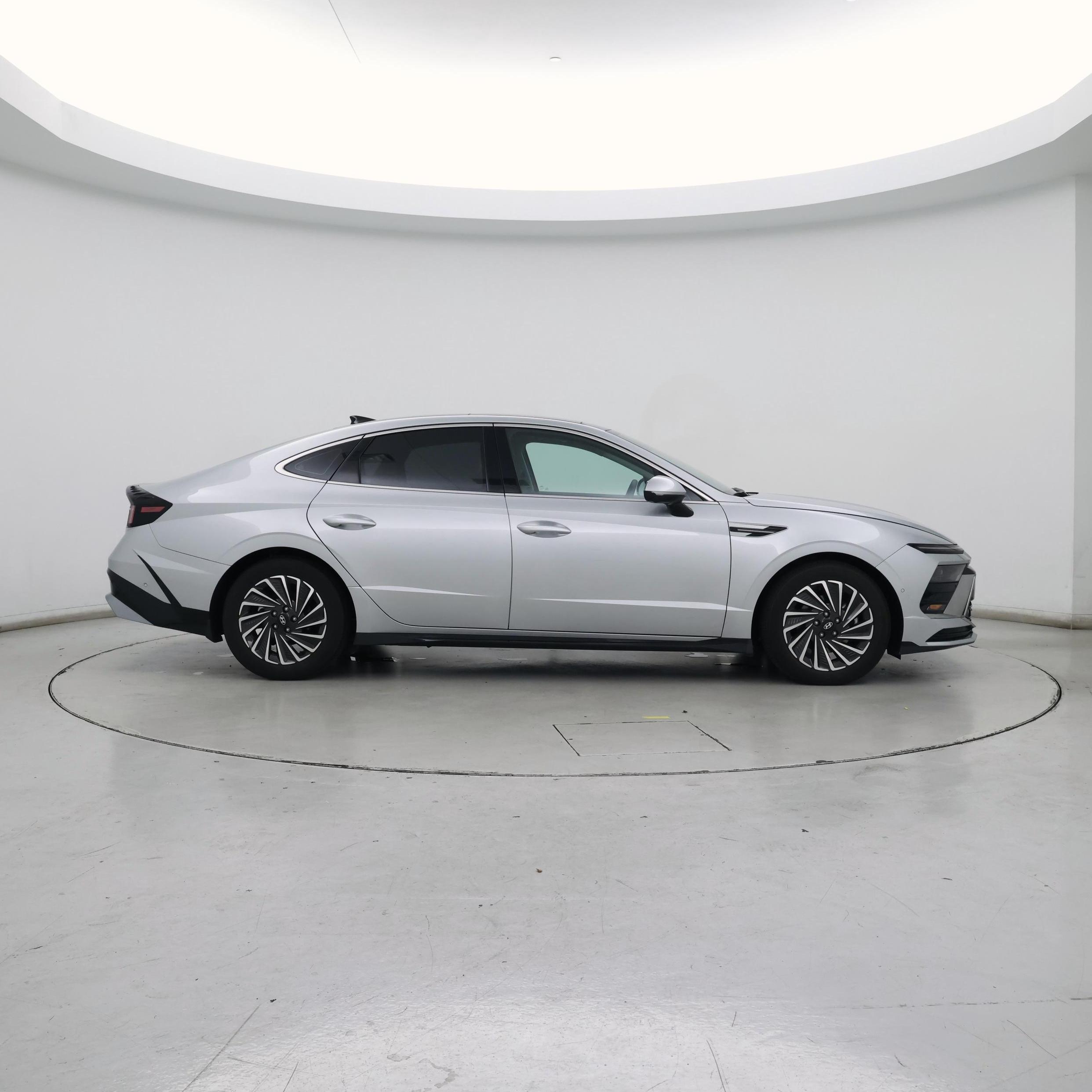 Thumbnail: 2024 Hyundai Sonata - 7