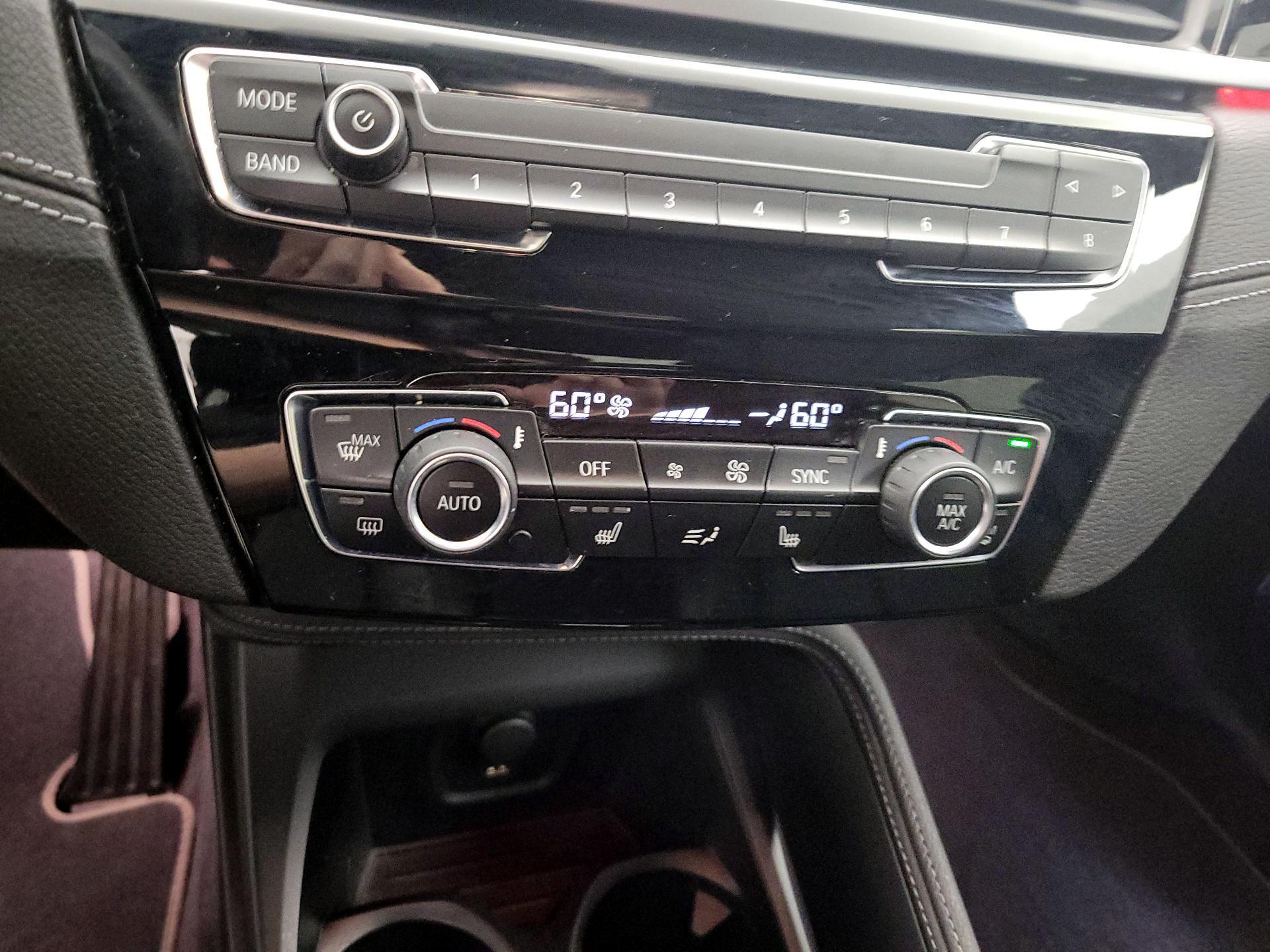 Thumbnail: 2020 BMW X1 - 17