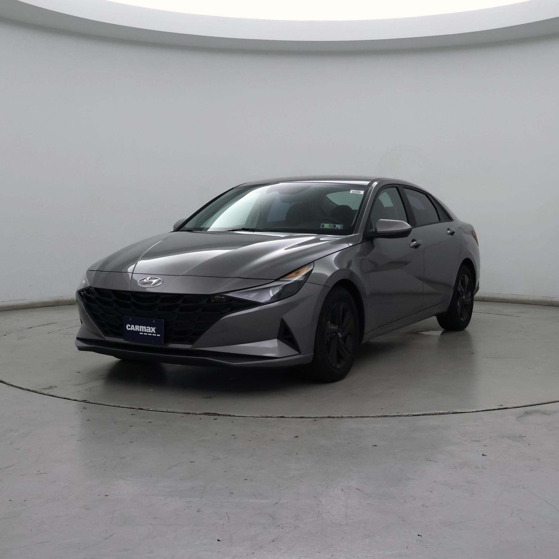 Thumbnail: 2022 Hyundai Elantra - 4