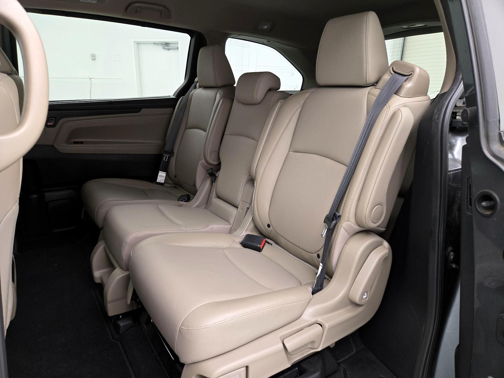 Thumbnail: 2019 Honda Odyssey - 20