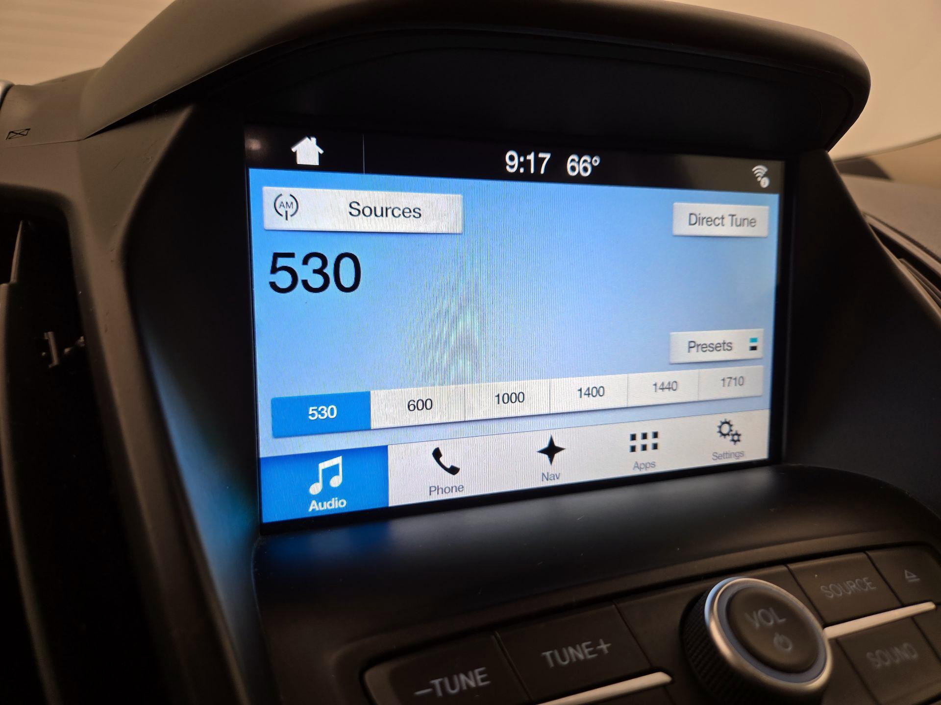 Thumbnail: 2018 Ford Escape - 16