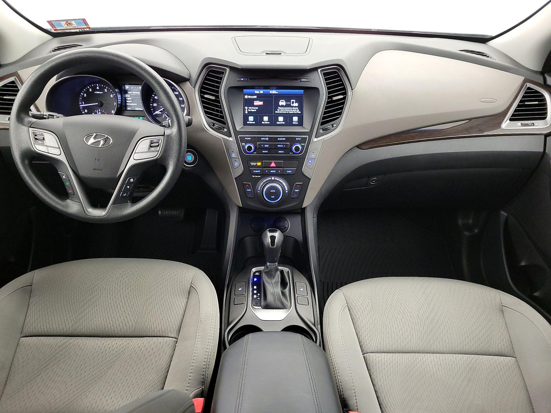 Thumbnail: 2018 Hyundai Santa Fe - 9