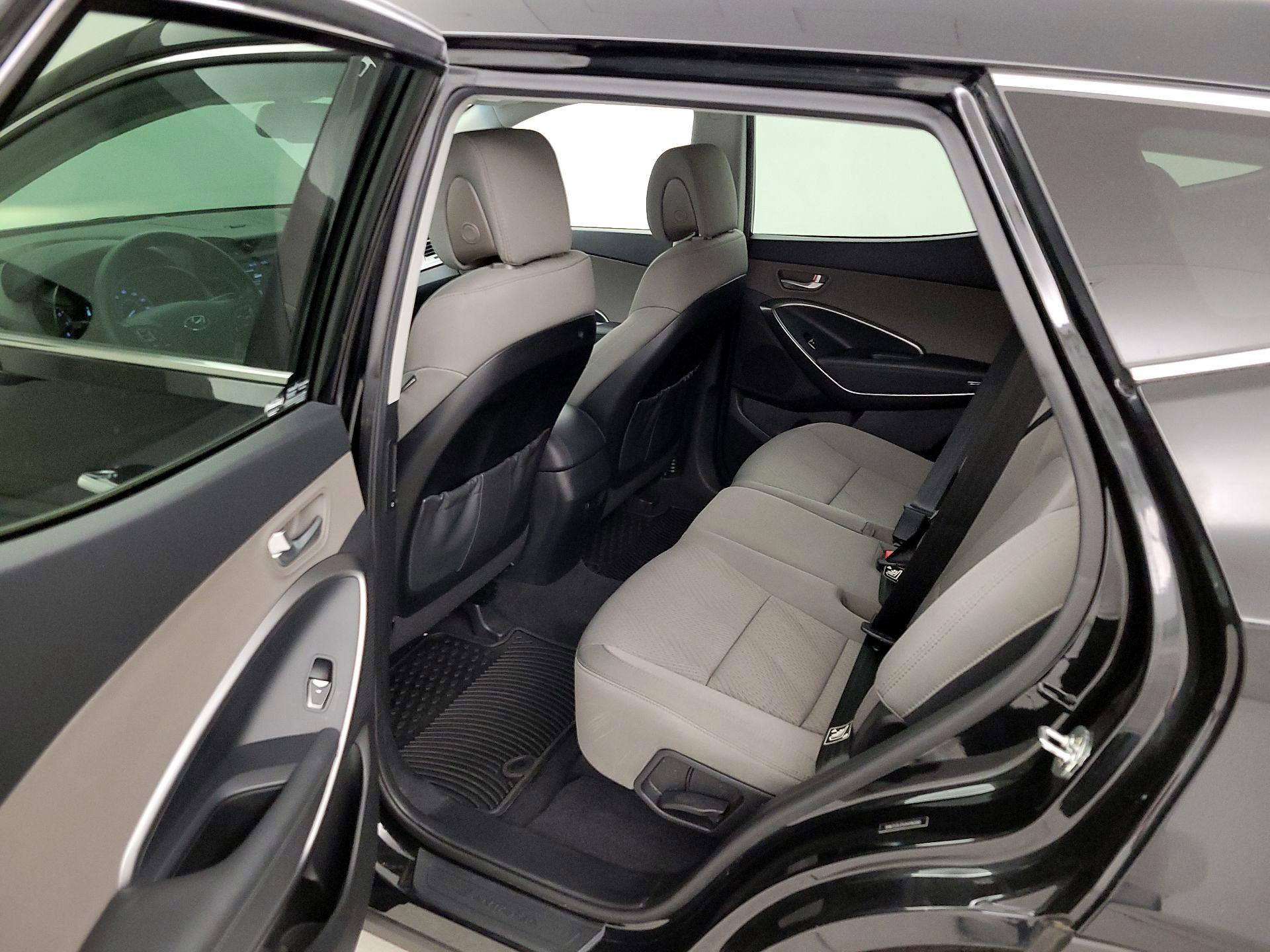 Thumbnail: 2018 Hyundai Santa Fe - 19