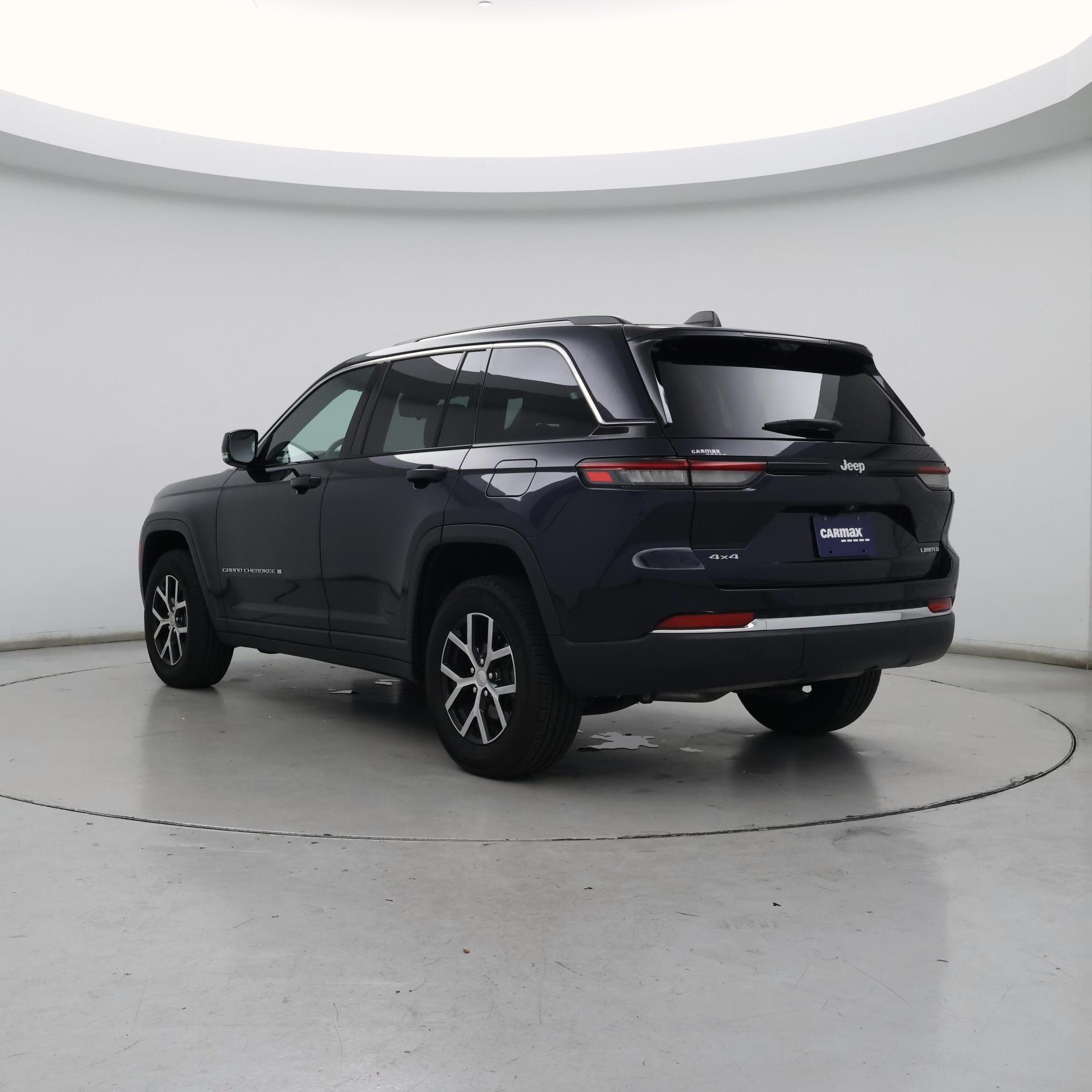 Thumbnail: 2023 Jeep Grand Cherokee - 2