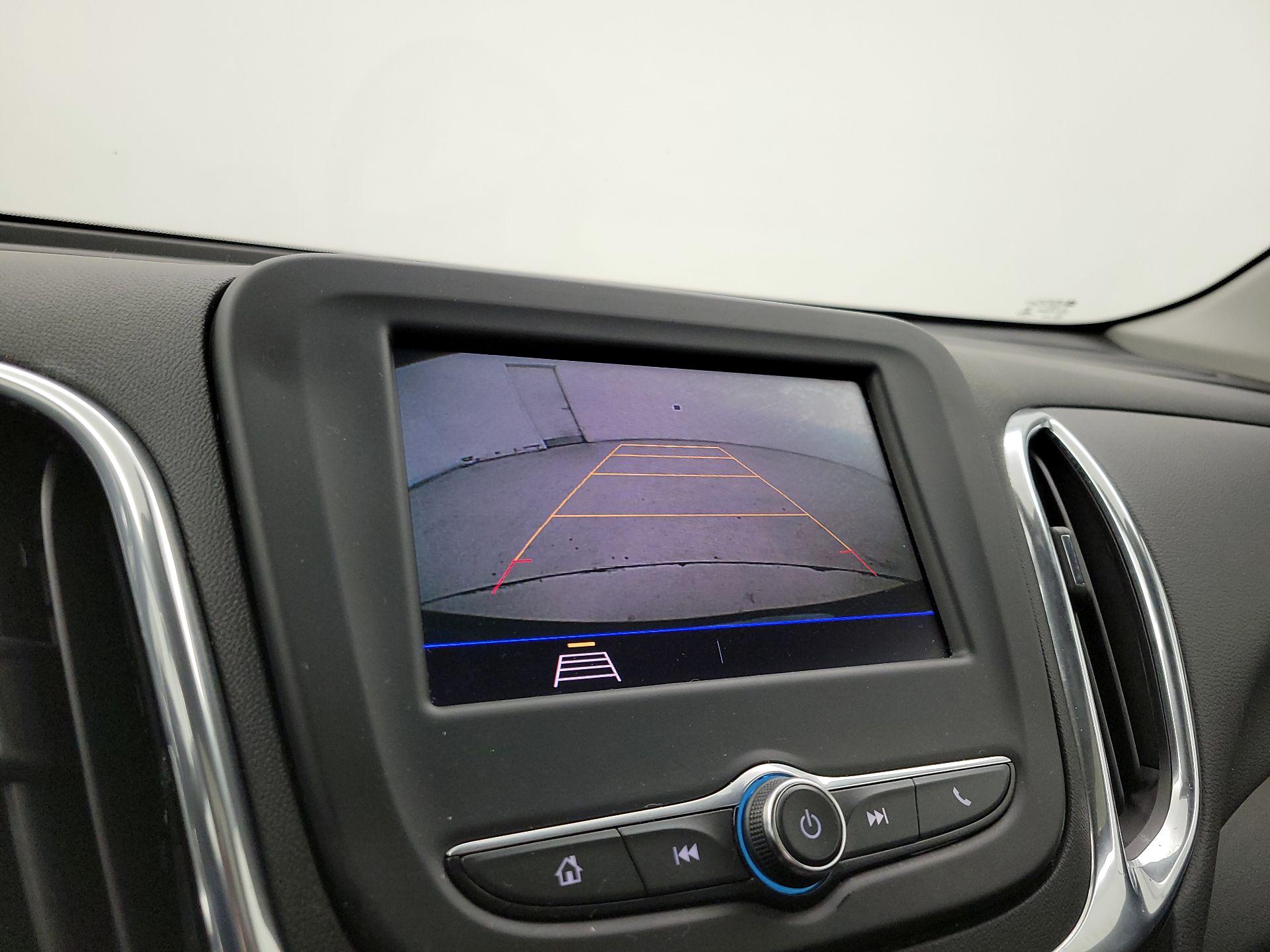 Thumbnail: 2021 Chevrolet Equinox - 14