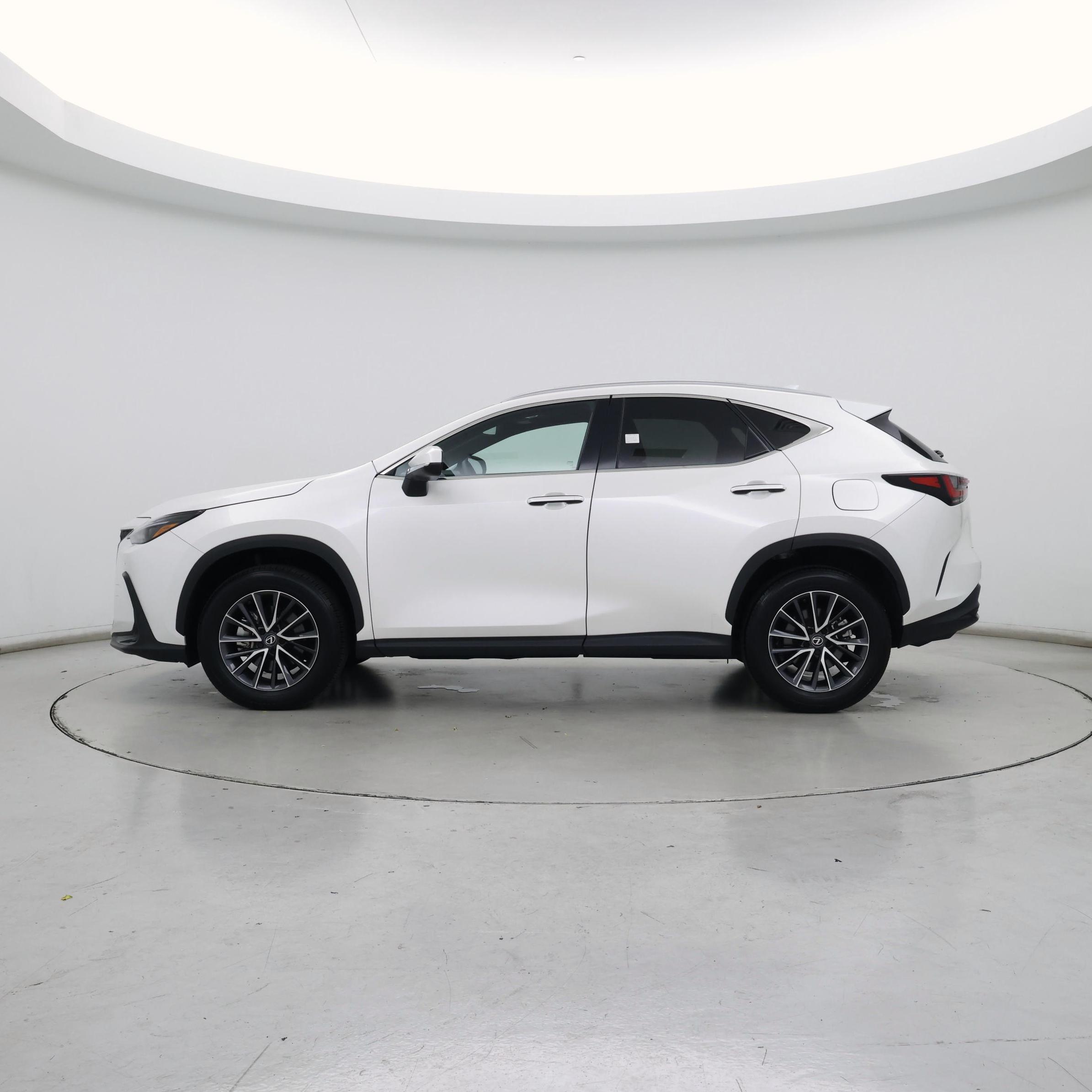 Thumbnail: 2025 Lexus NX - 3