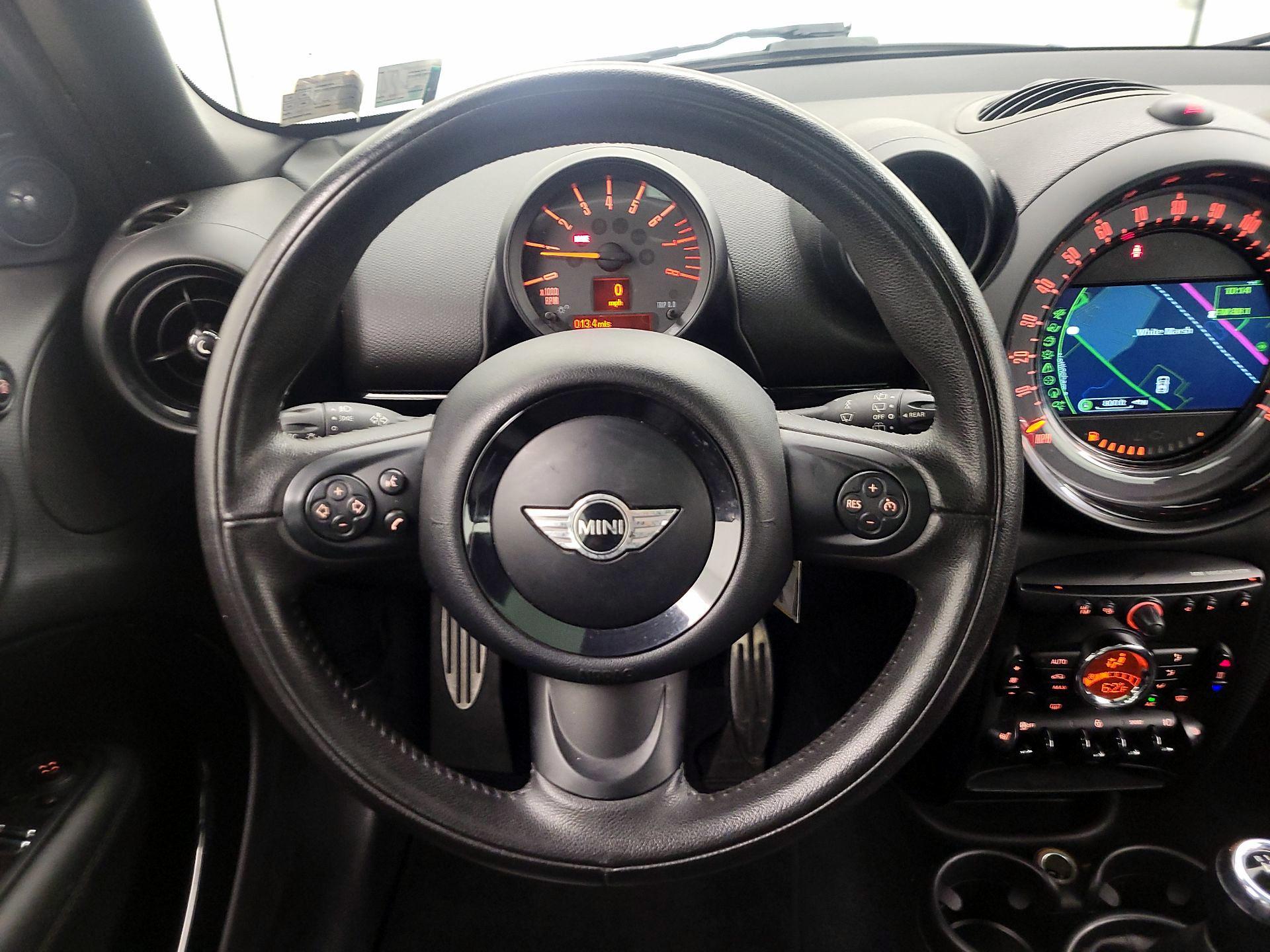 Thumbnail: 2015 MINI Cooper Countryman - 10