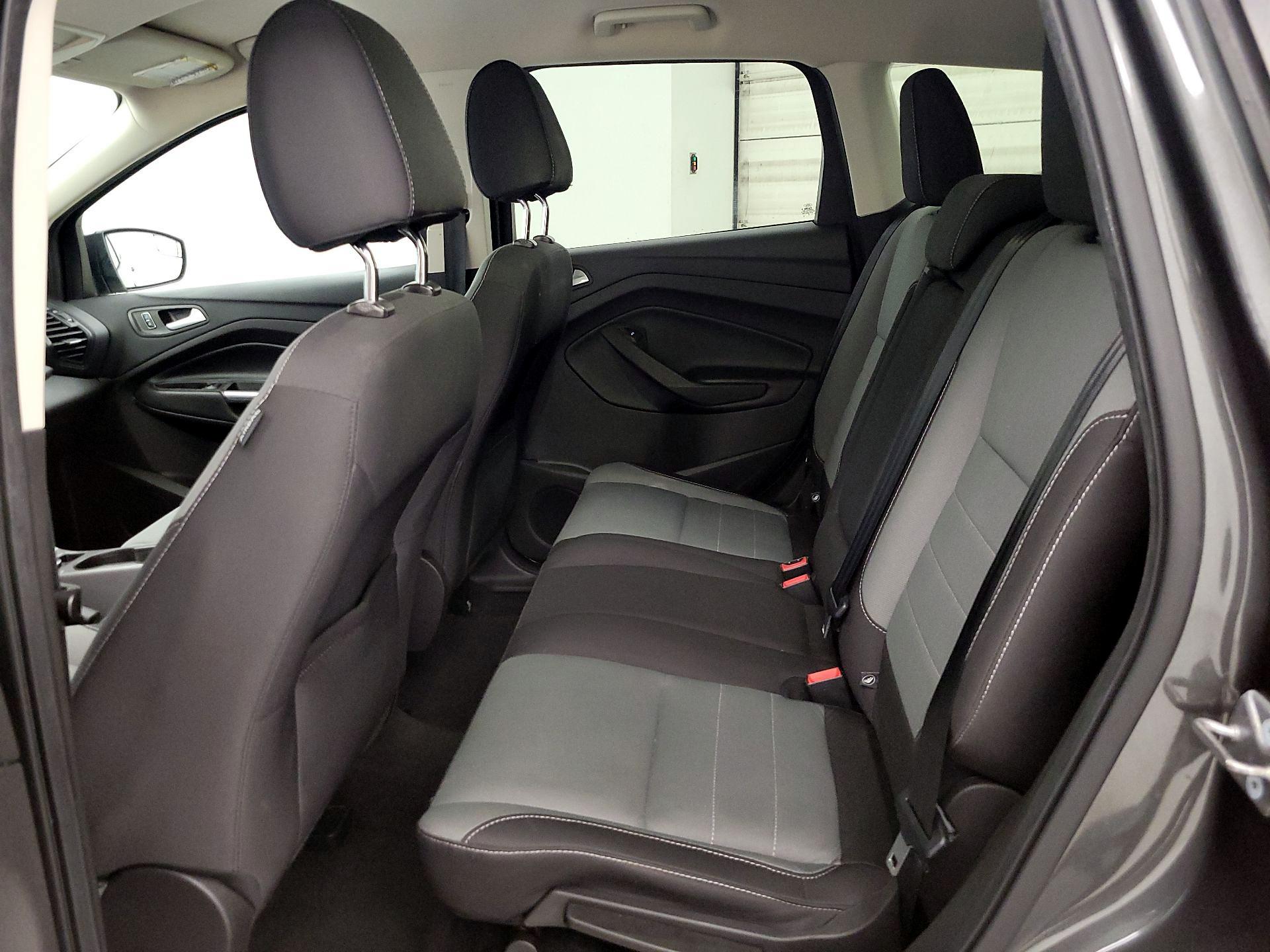 Thumbnail: 2016 Ford Escape - 19