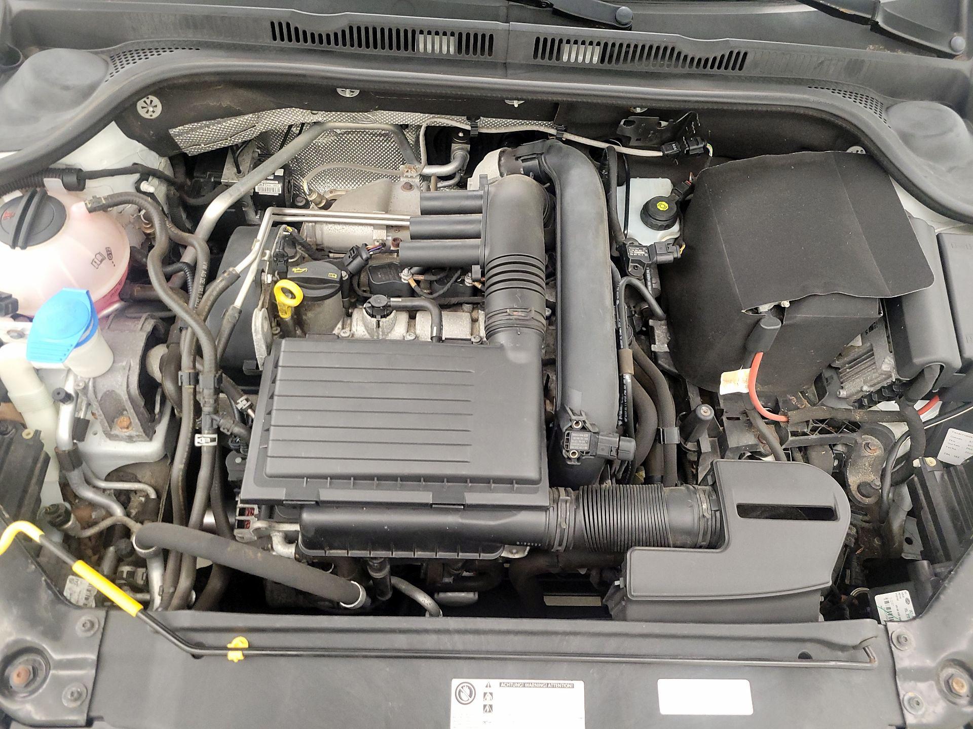 Thumbnail: 2016 Volkswagen Jetta - 20