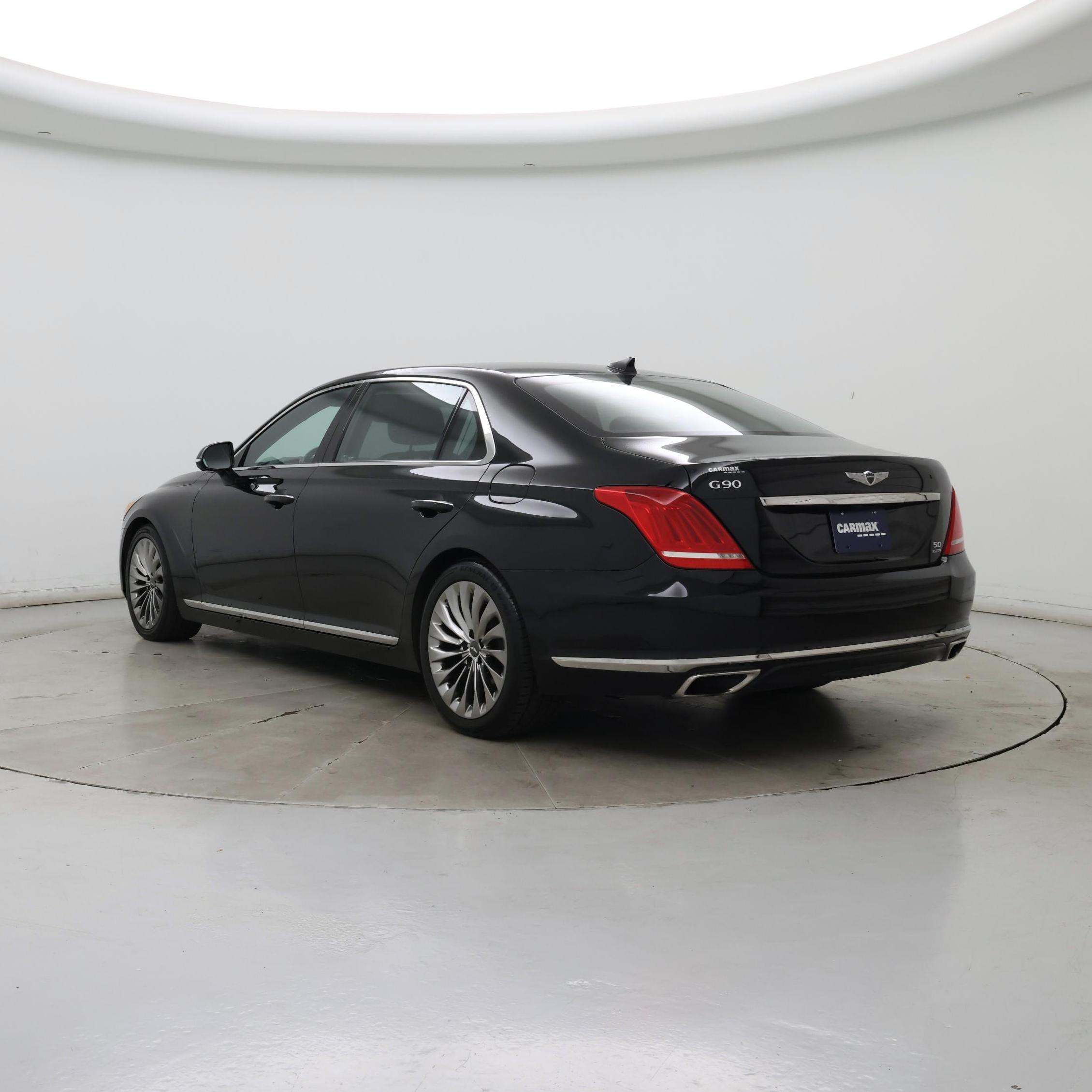 Thumbnail: 2017 Genesis G90 - 2