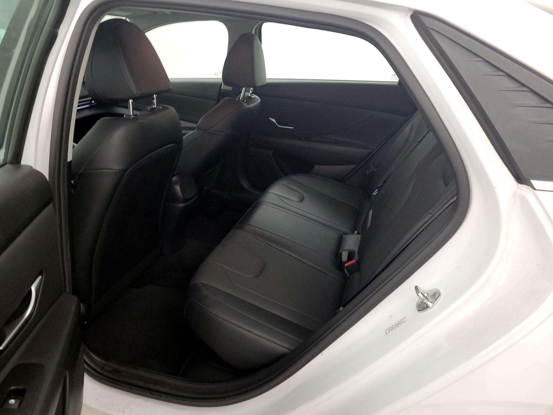 Thumbnail: 2021 Hyundai Elantra - 20