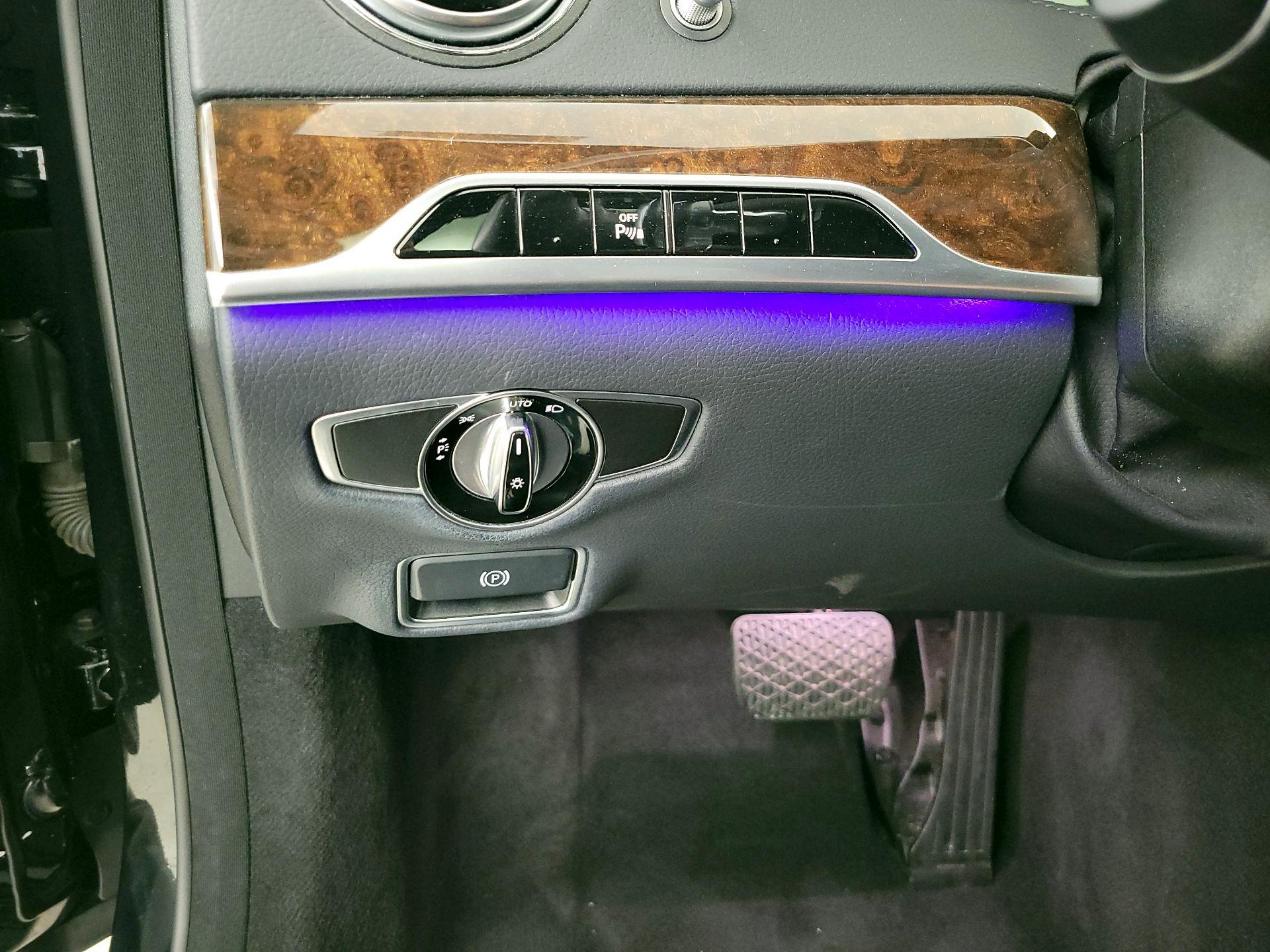 Thumbnail: 2017 Mercedes-Benz S-Class - 13