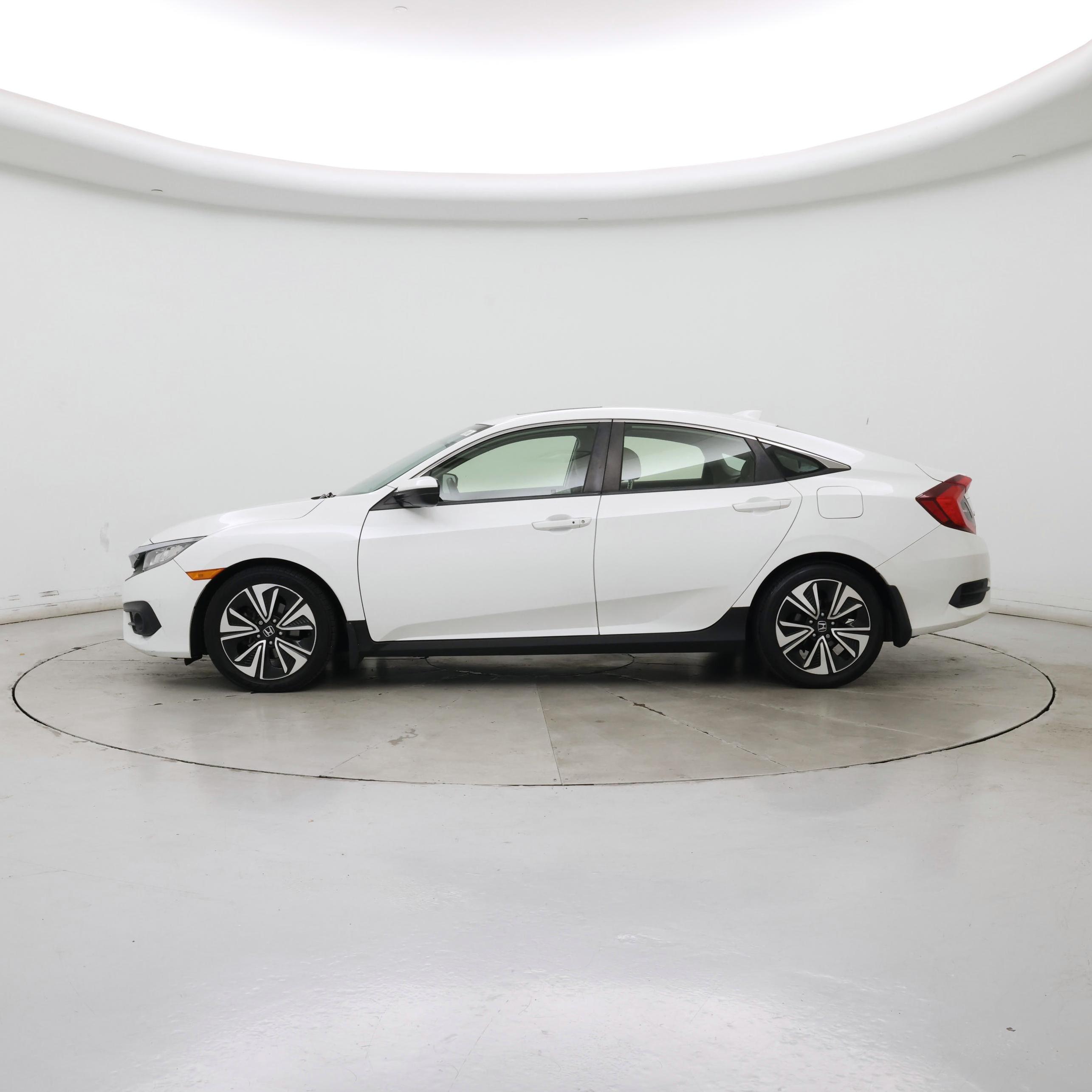 Thumbnail: 2018 Honda Civic - 3