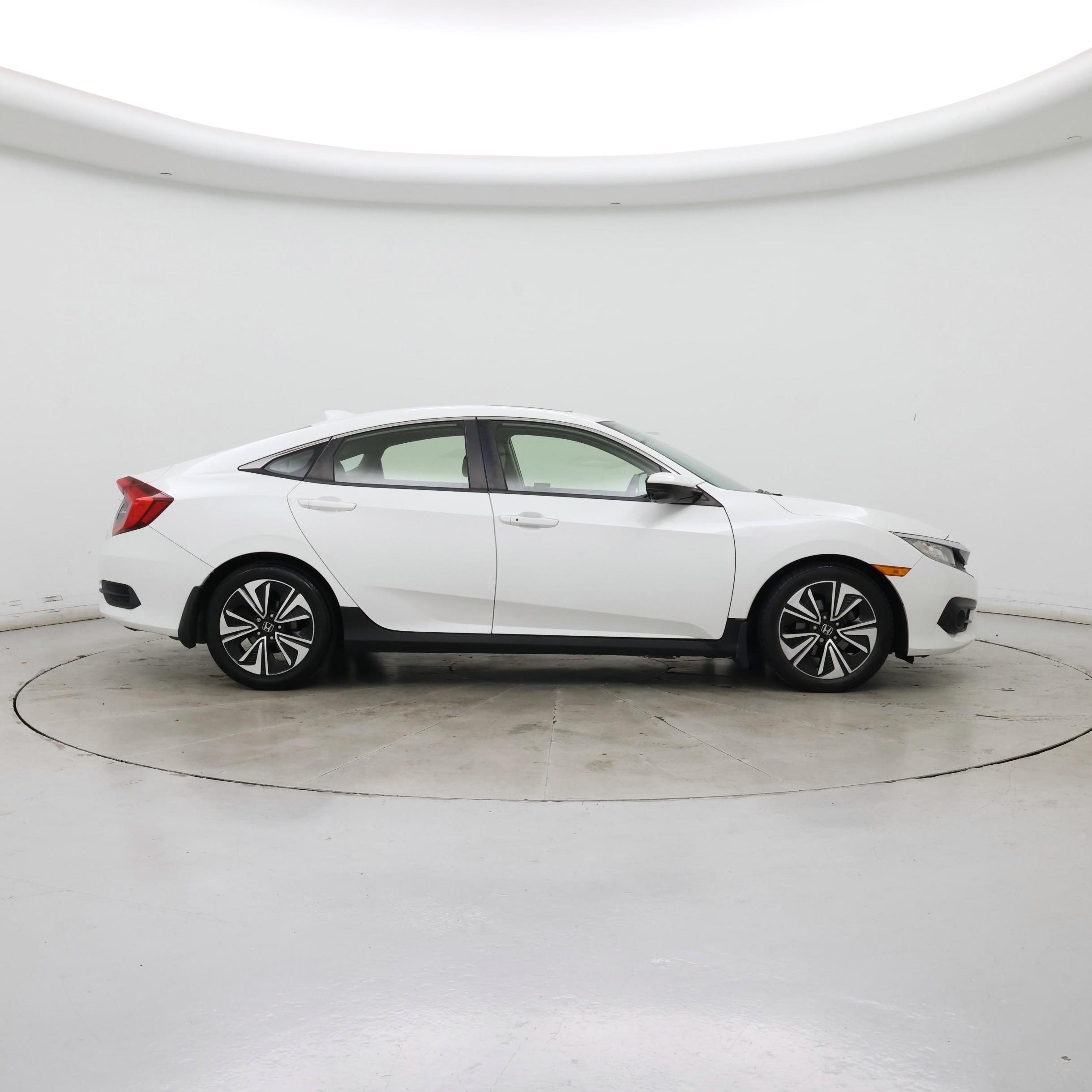 Thumbnail: 2018 Honda Civic - 7