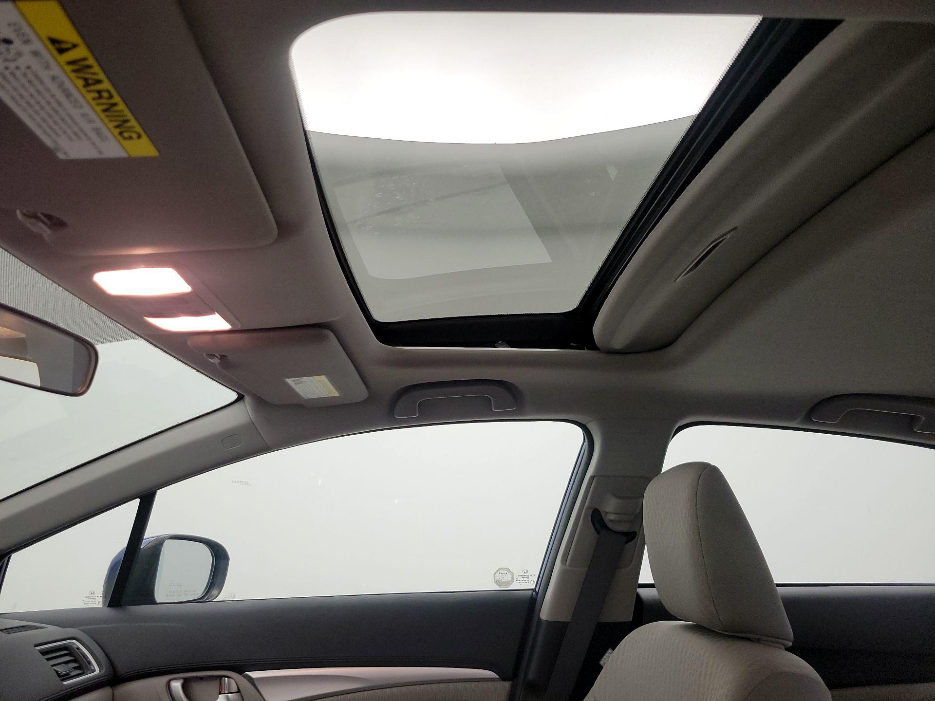Thumbnail: 2014 Honda Civic - 19