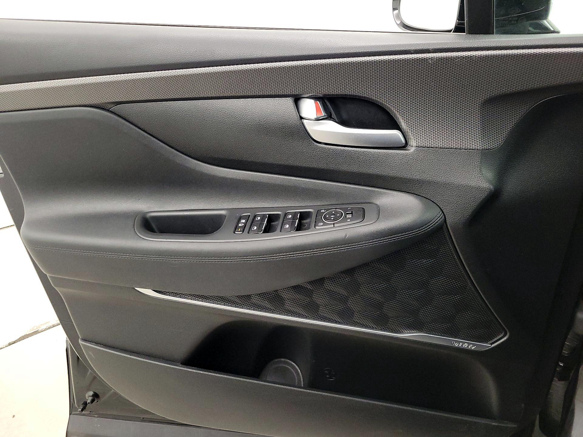 Thumbnail: 2019 Hyundai Santa Fe - 12