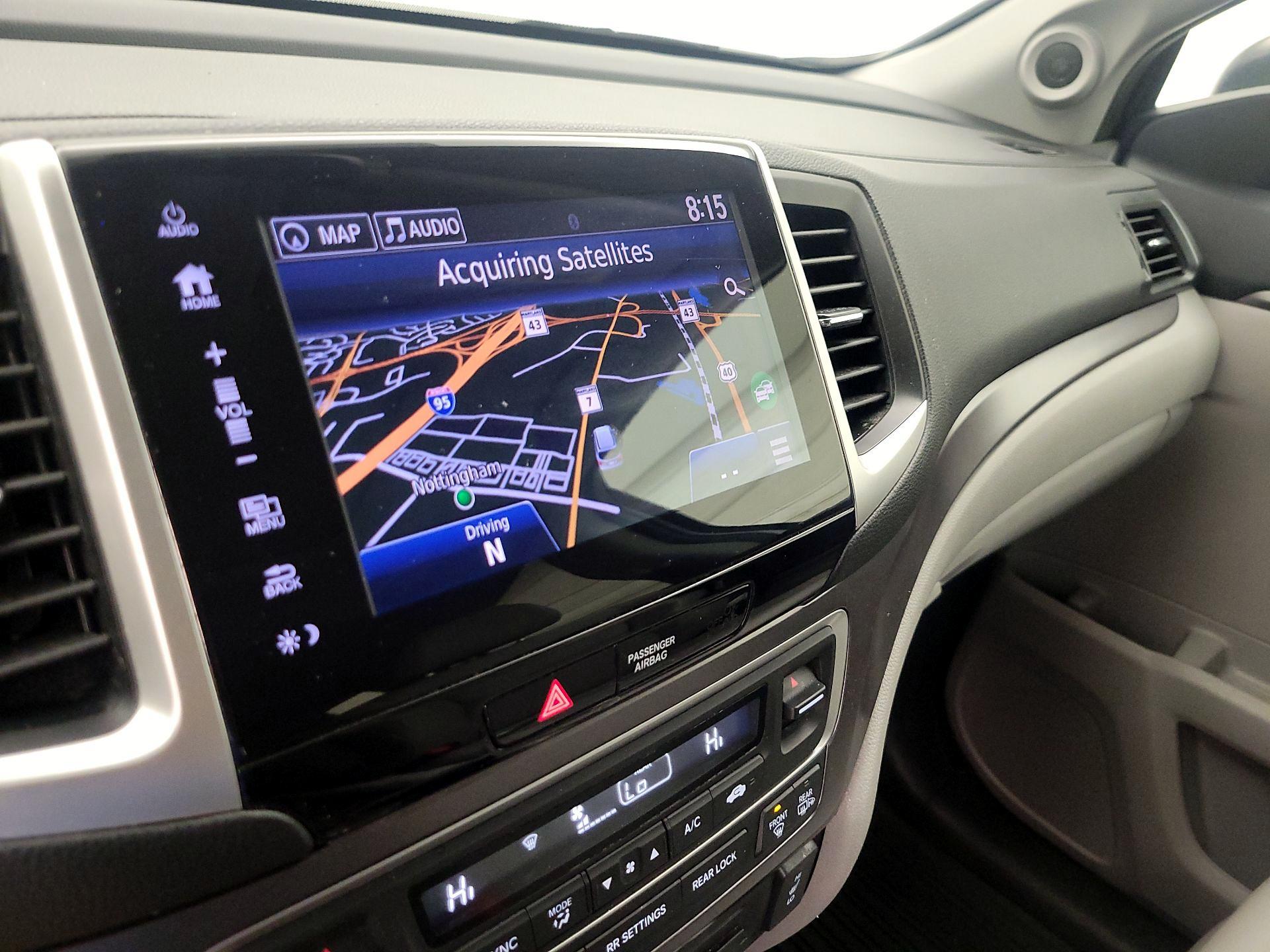 Thumbnail: 2018 Honda Pilot - 14