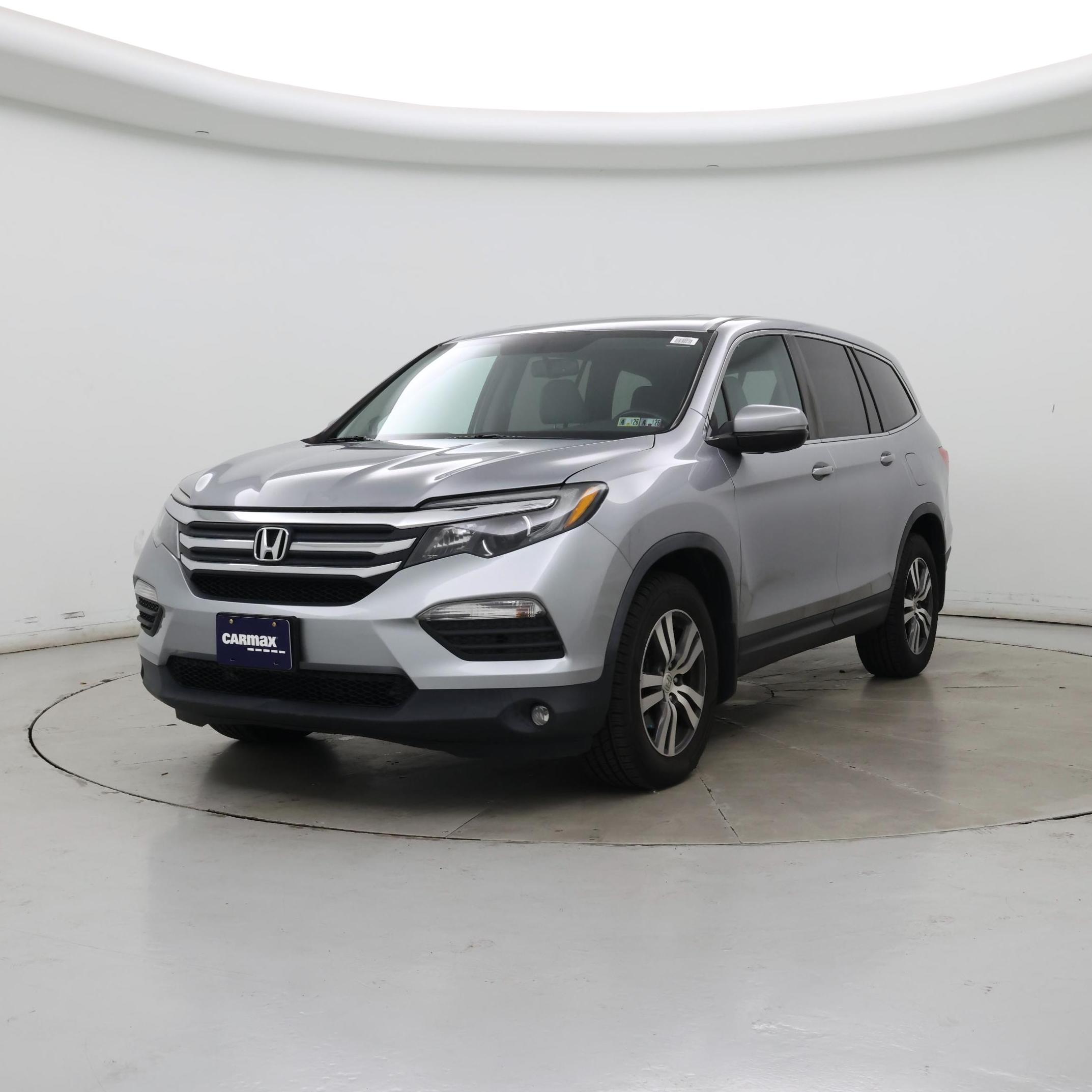 Thumbnail: 2018 Honda Pilot - 4