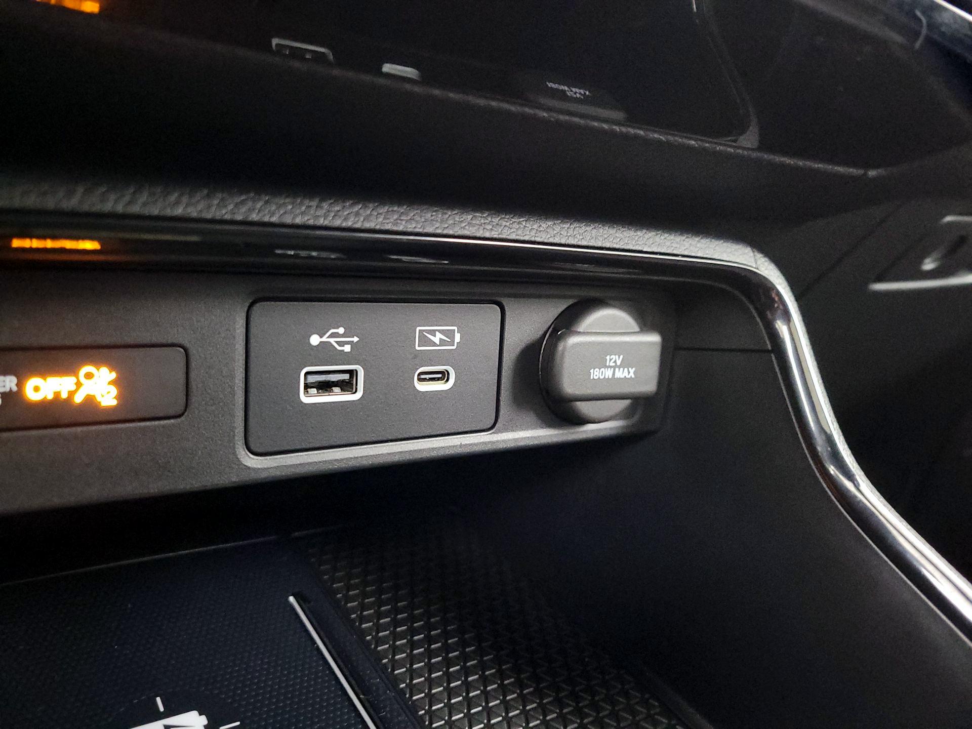 Thumbnail: 2023 Honda CR-V - 19