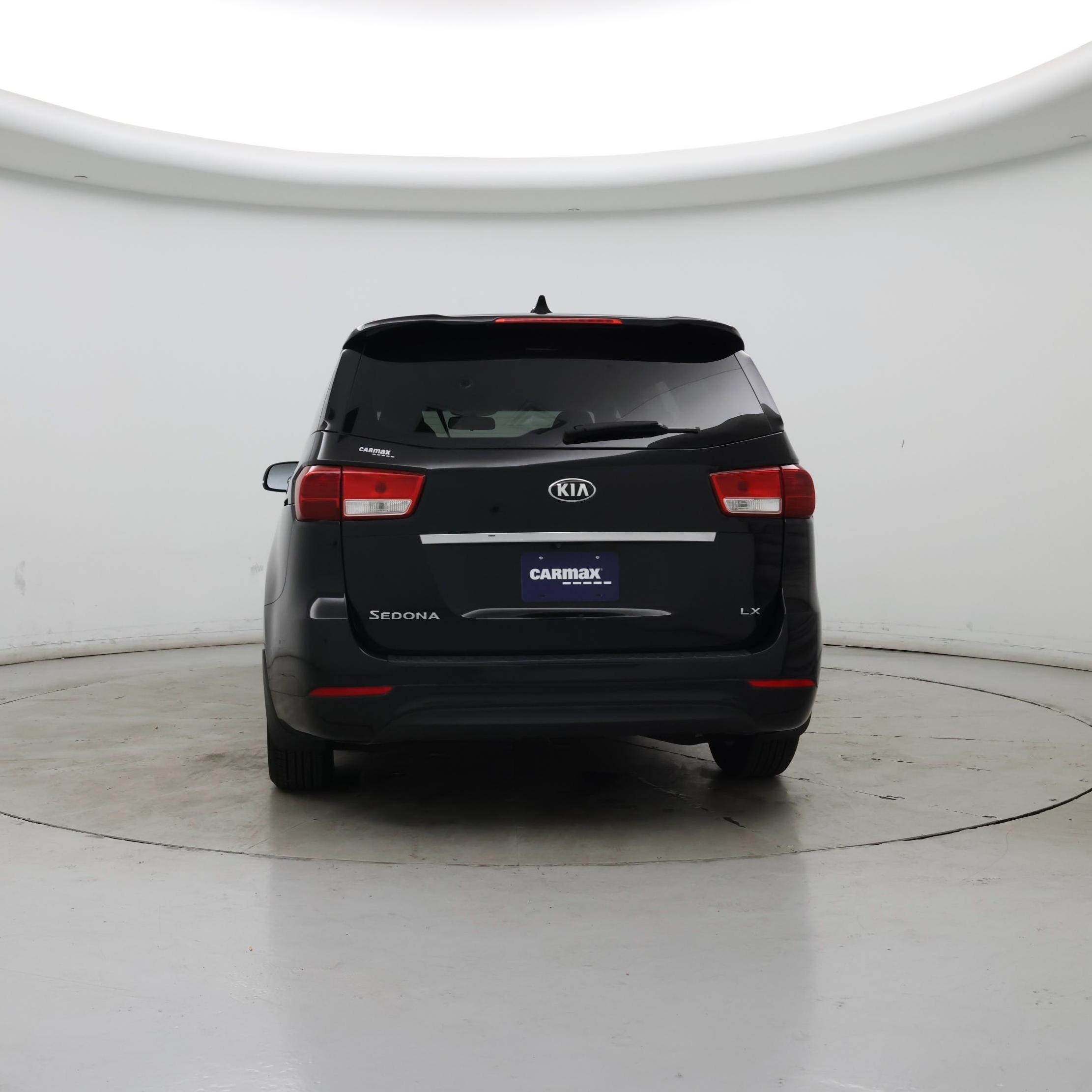 Thumbnail: 2017 Kia Sedona - 6