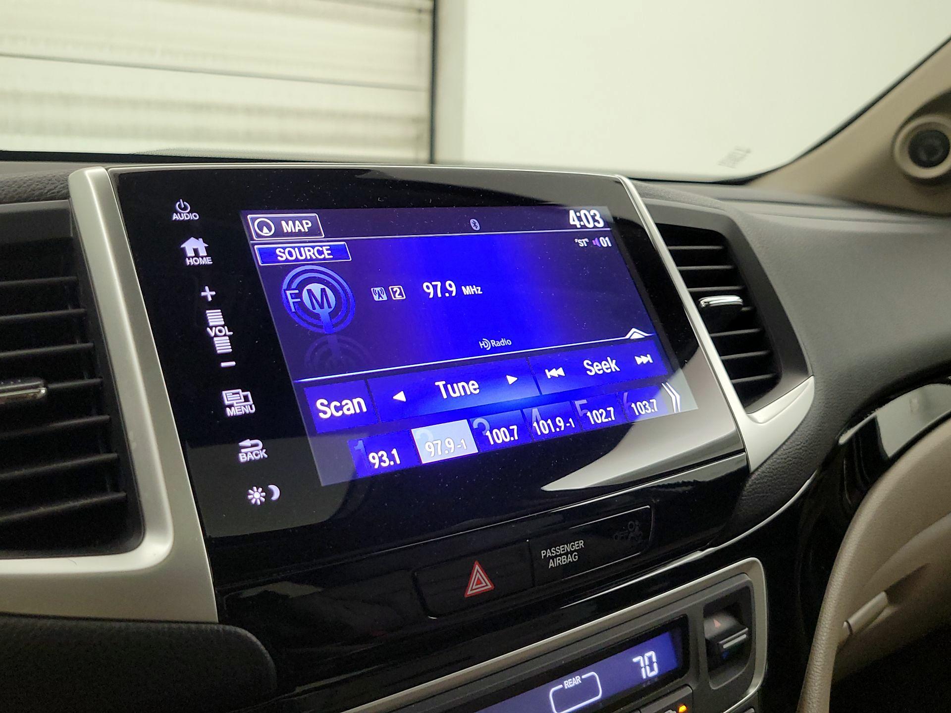 Thumbnail: 2019 Honda Ridgeline - 16