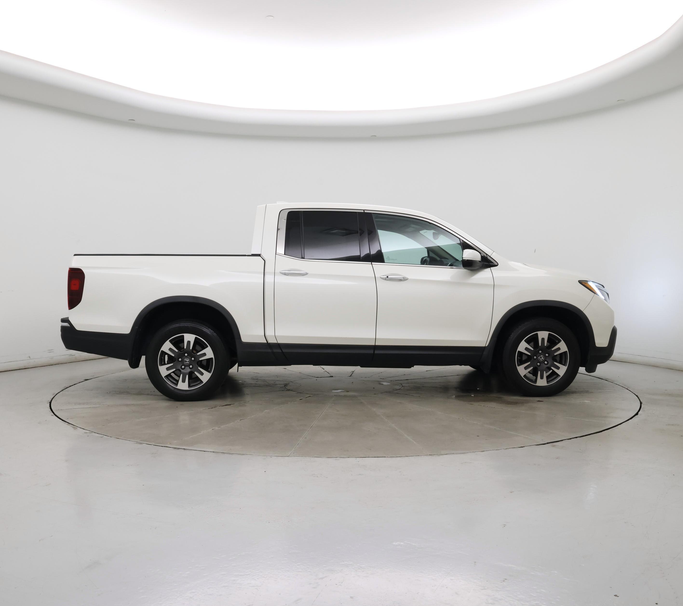 Thumbnail: 2019 Honda Ridgeline - 7