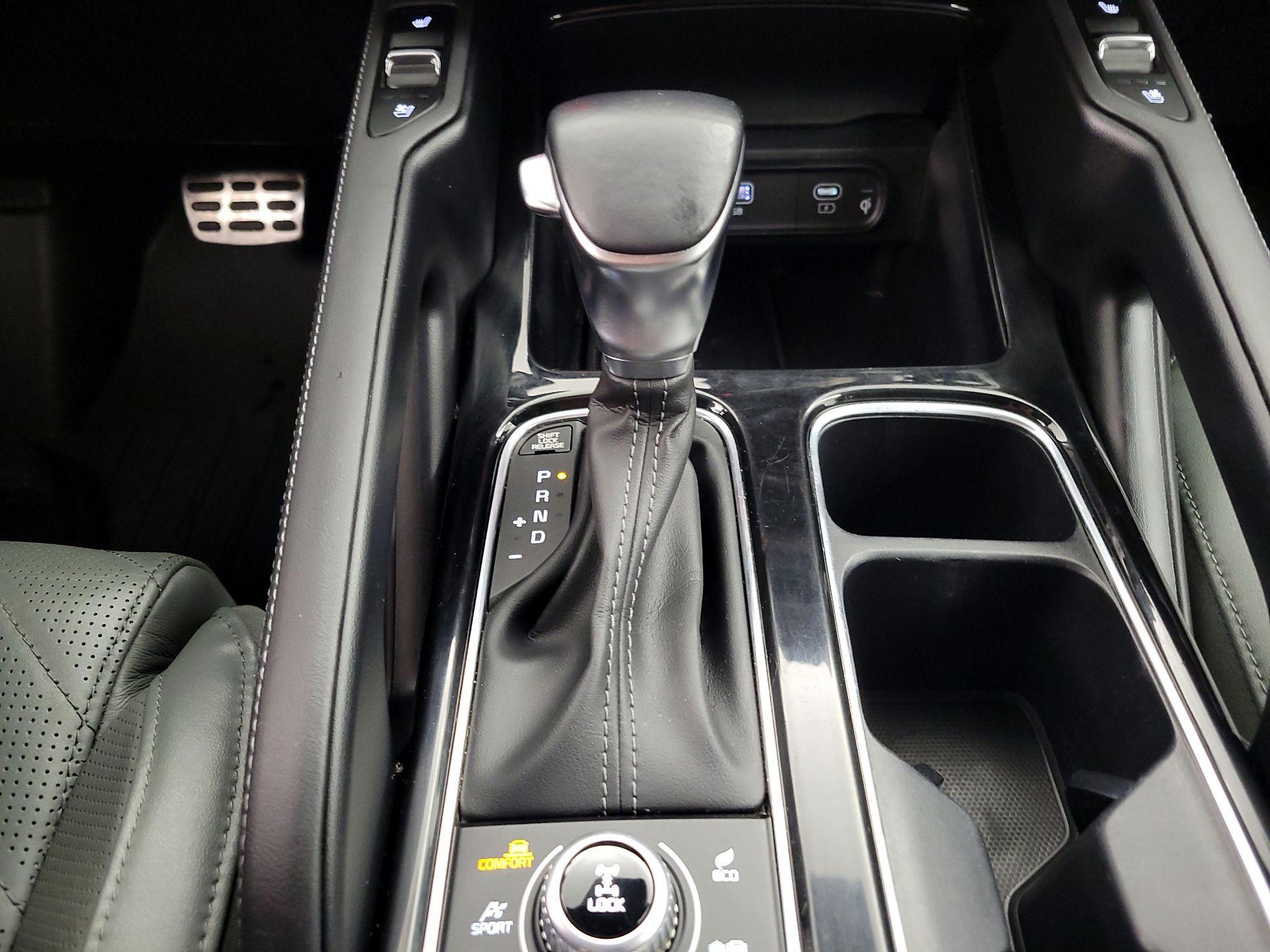 Thumbnail: 2023 Kia Telluride - 17