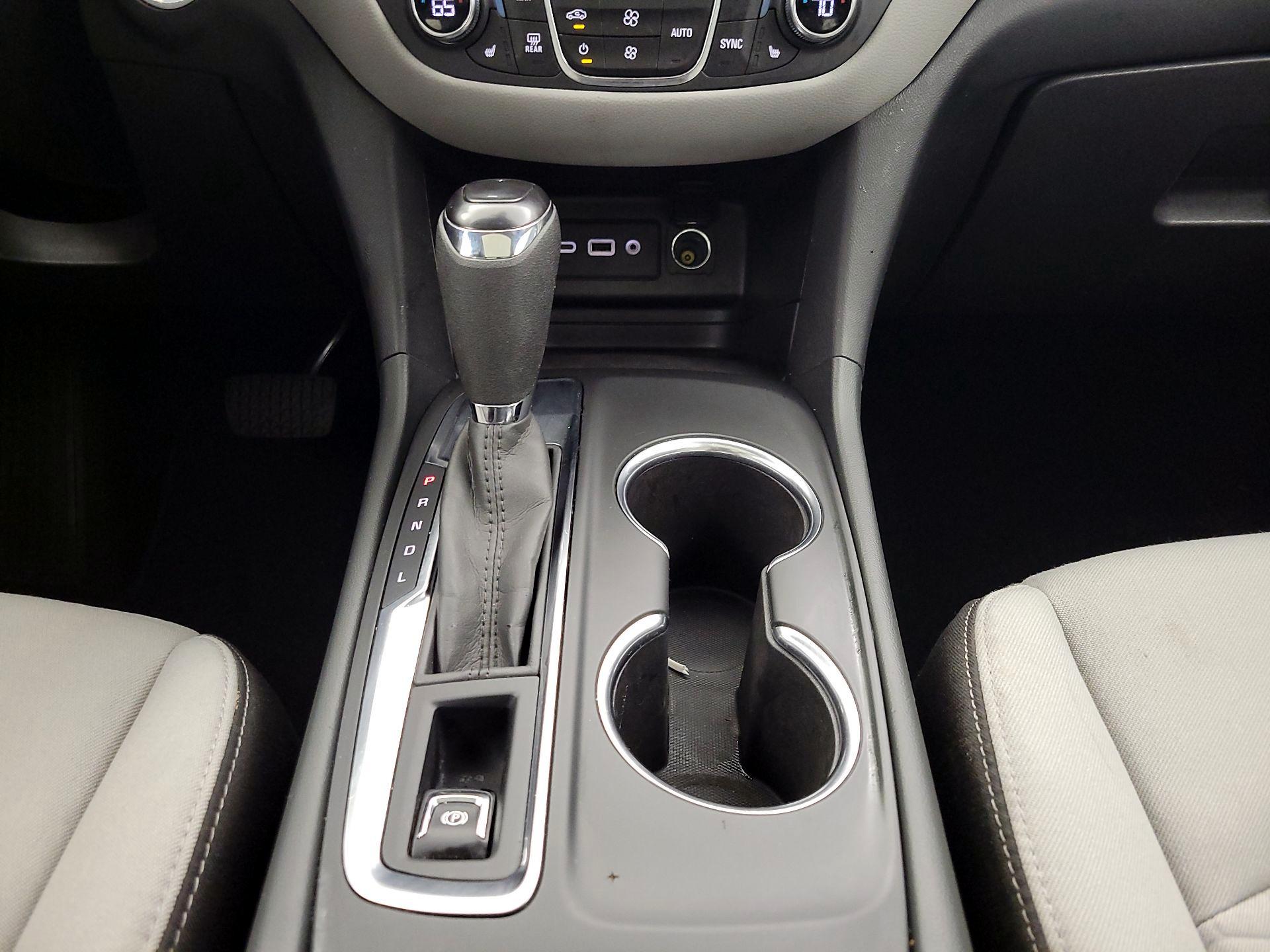 Thumbnail: 2021 Chevrolet Equinox - 17