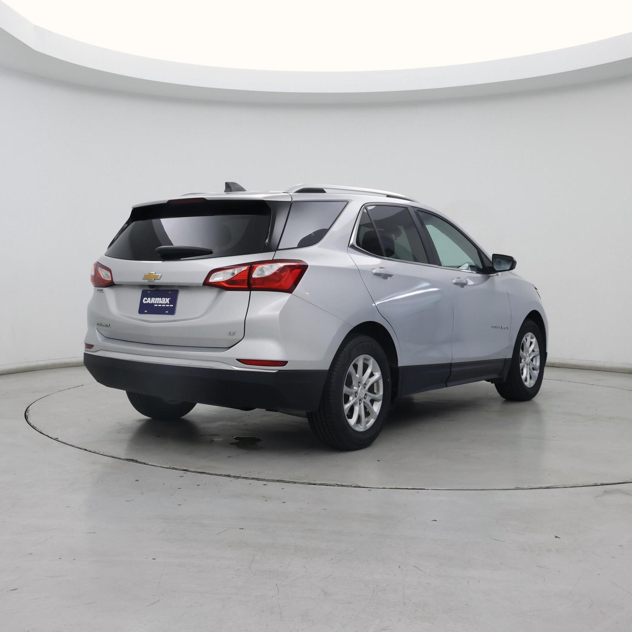 Thumbnail: 2021 Chevrolet Equinox - 8