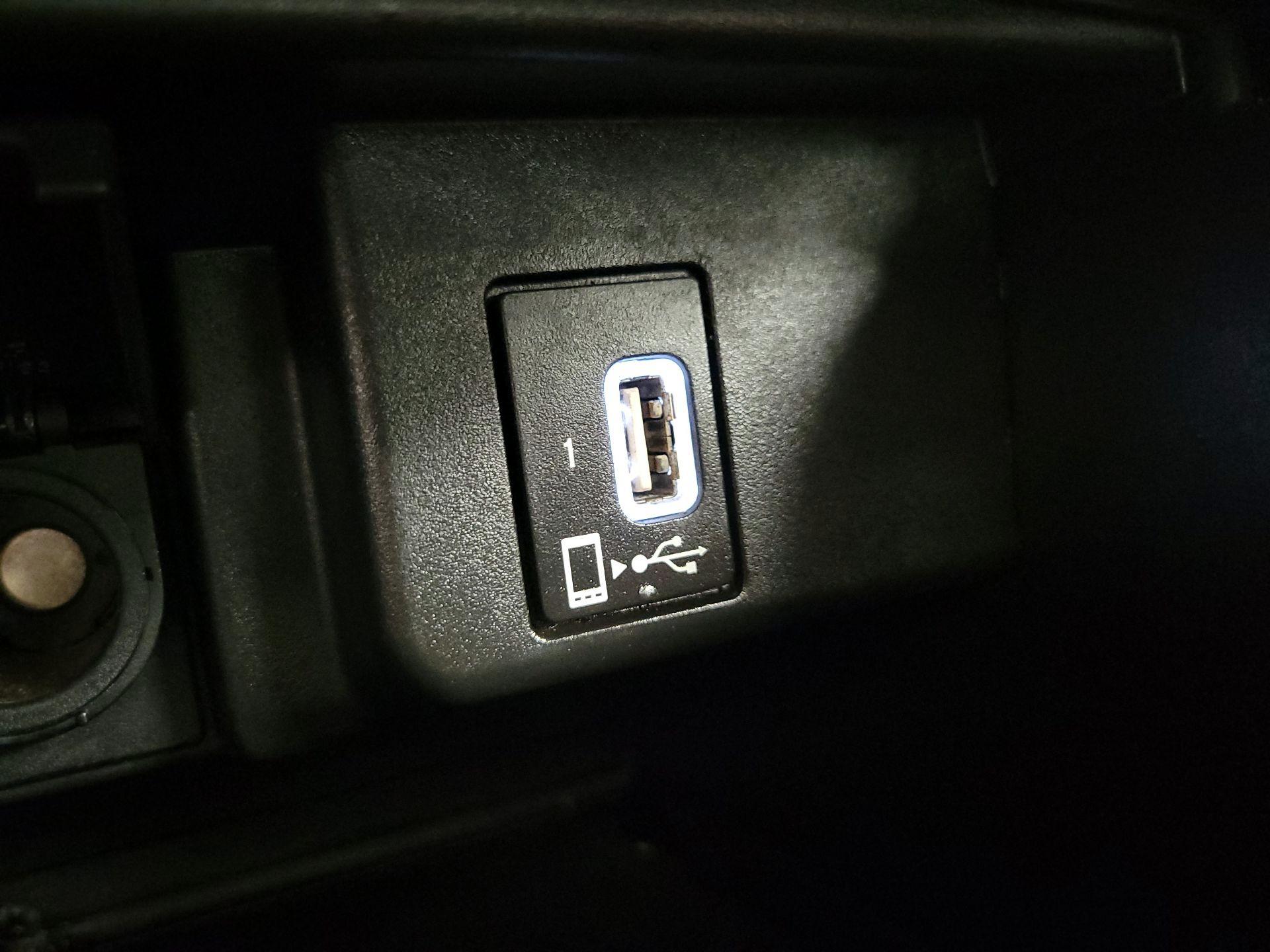 Thumbnail: 2019 Honda Accord - 18