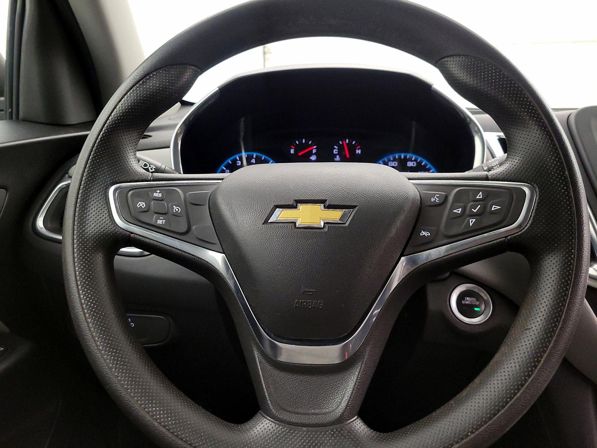 Thumbnail: 2019 Chevrolet Equinox - 10