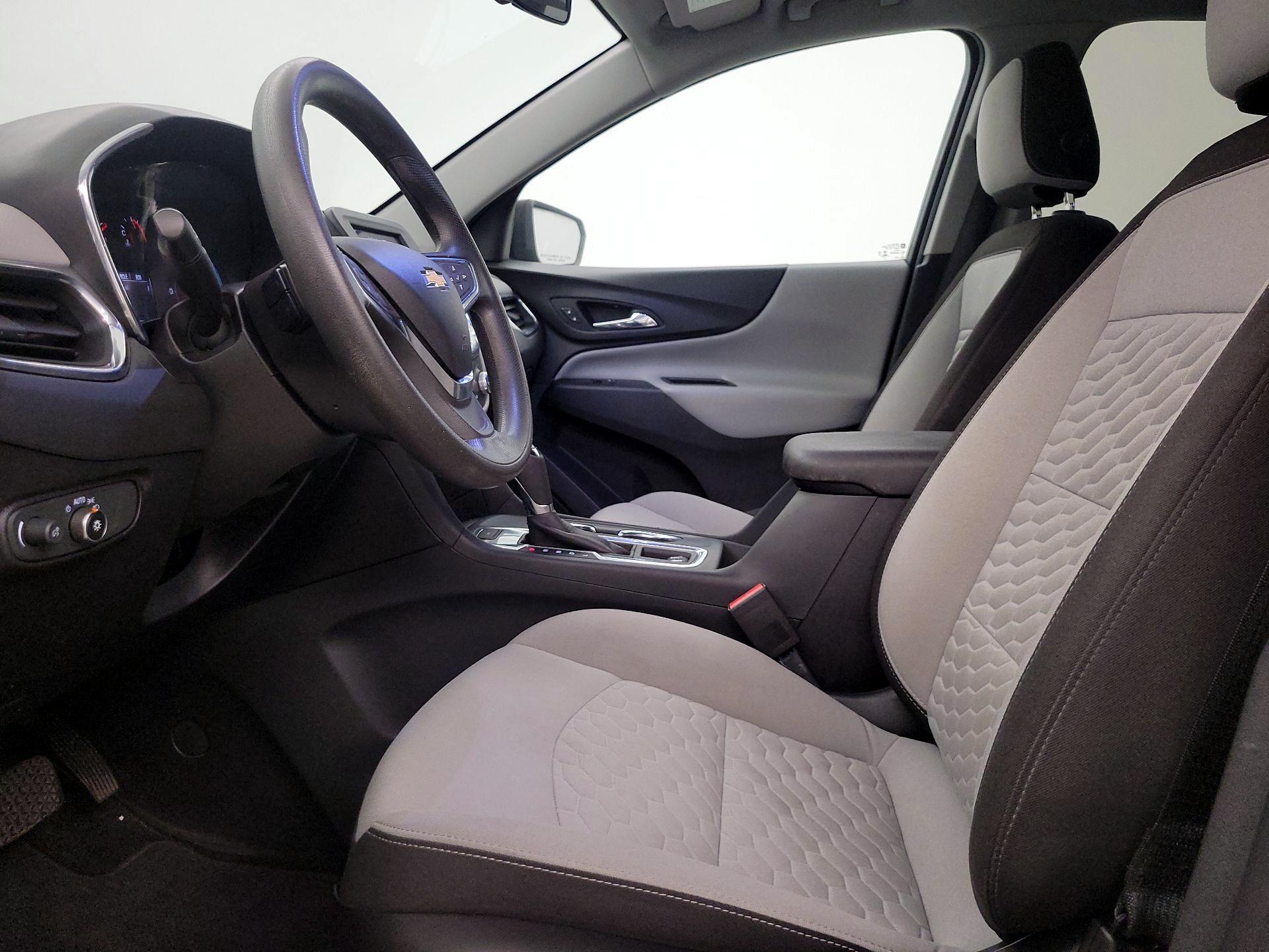 Thumbnail: 2019 Chevrolet Equinox - 11