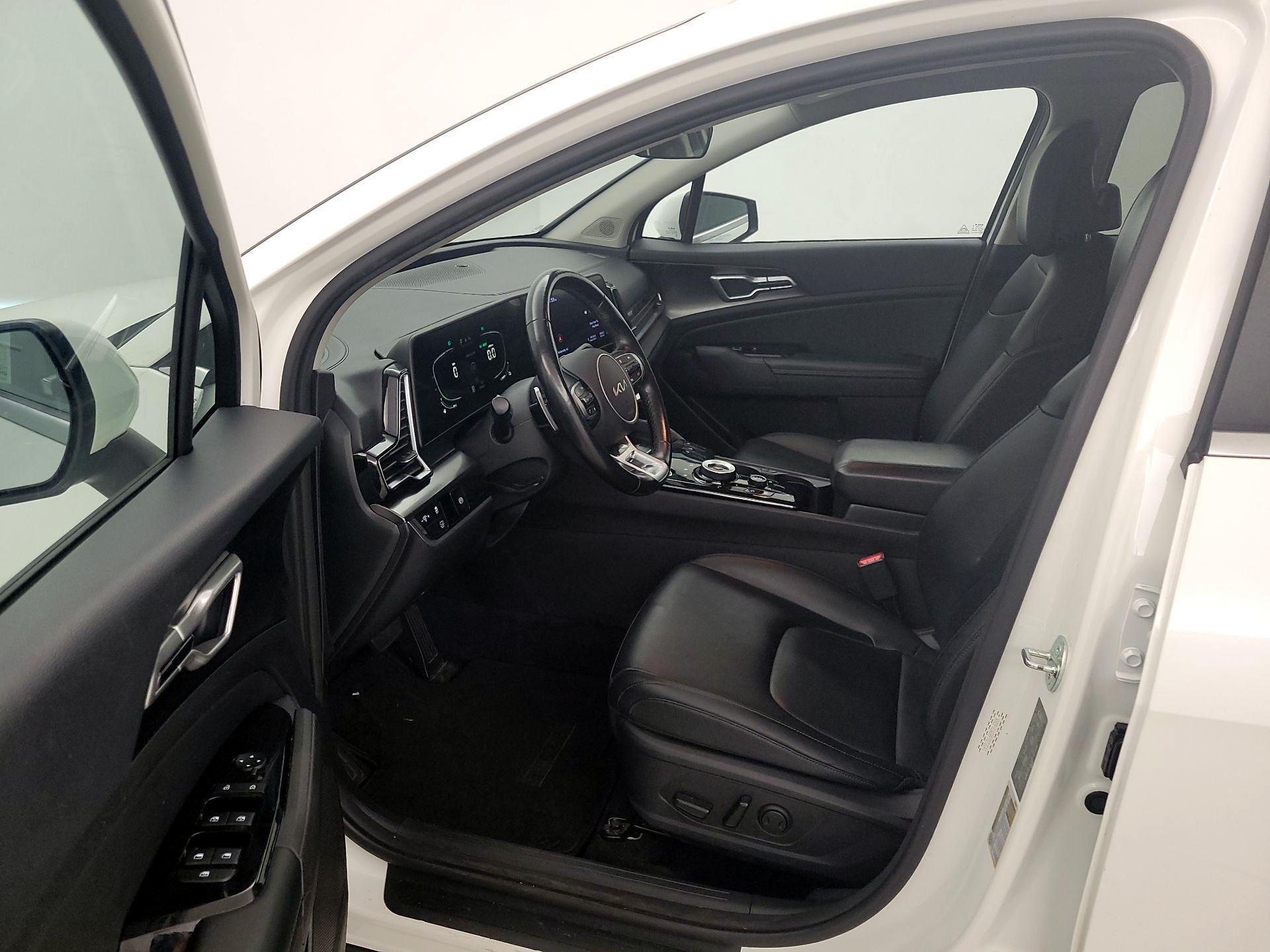 Thumbnail: 2023 Kia Sportage - 11