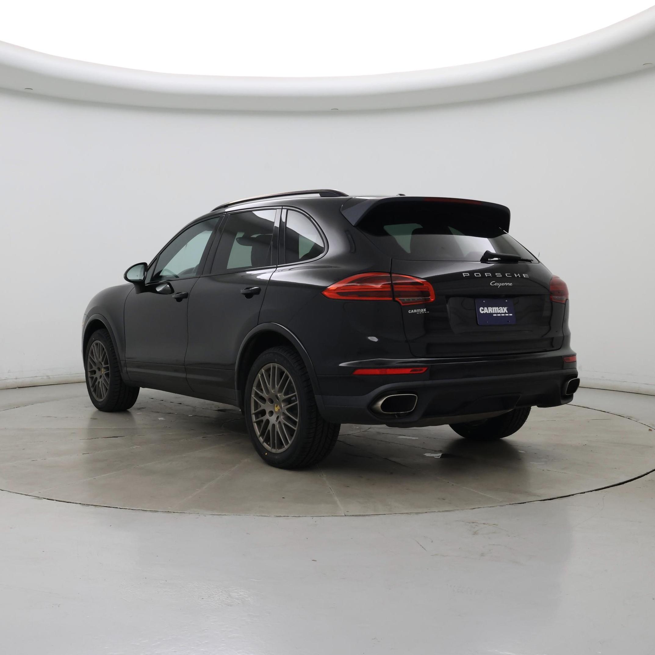 Thumbnail: 2018 Porsche Cayenne - 2