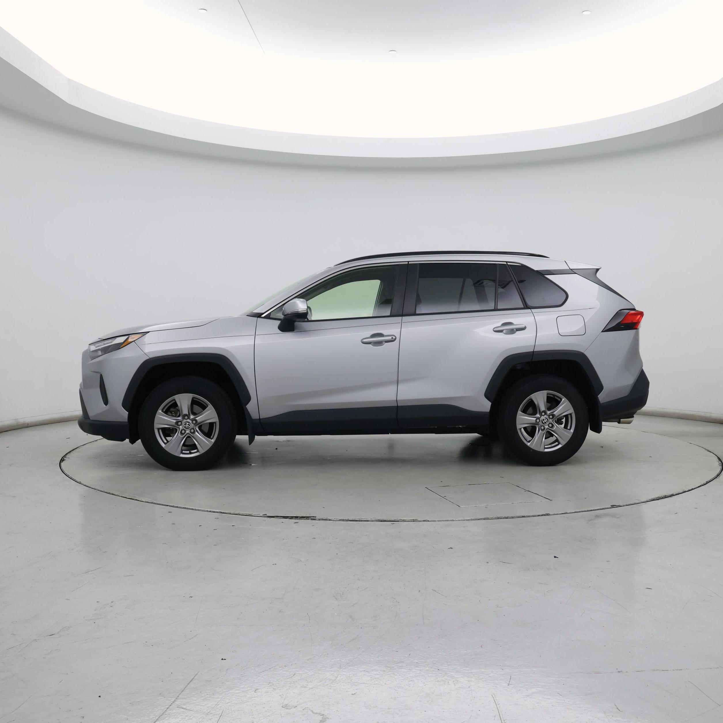 Thumbnail: 2023 Toyota RAV4 - 3