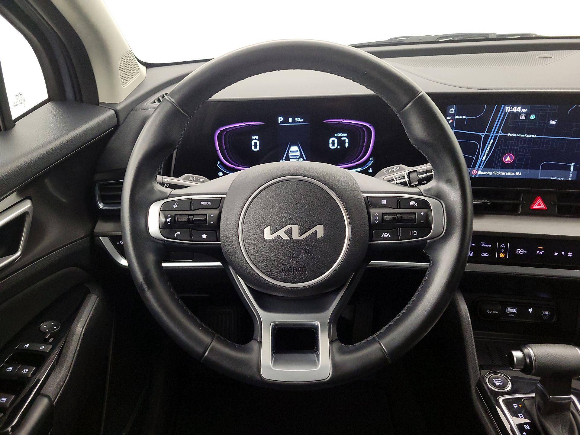 Thumbnail: 2023 Kia Sportage - 10