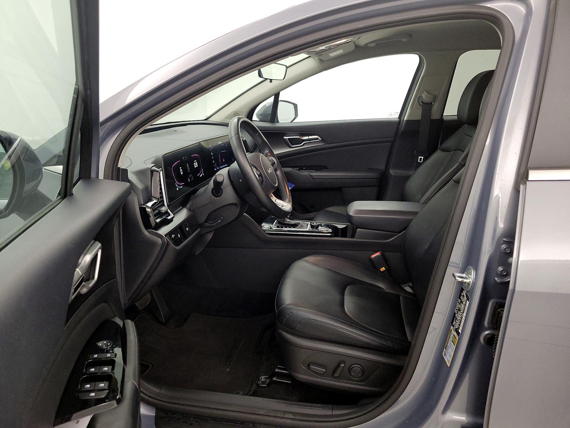 Thumbnail: 2023 Kia Sportage - 11