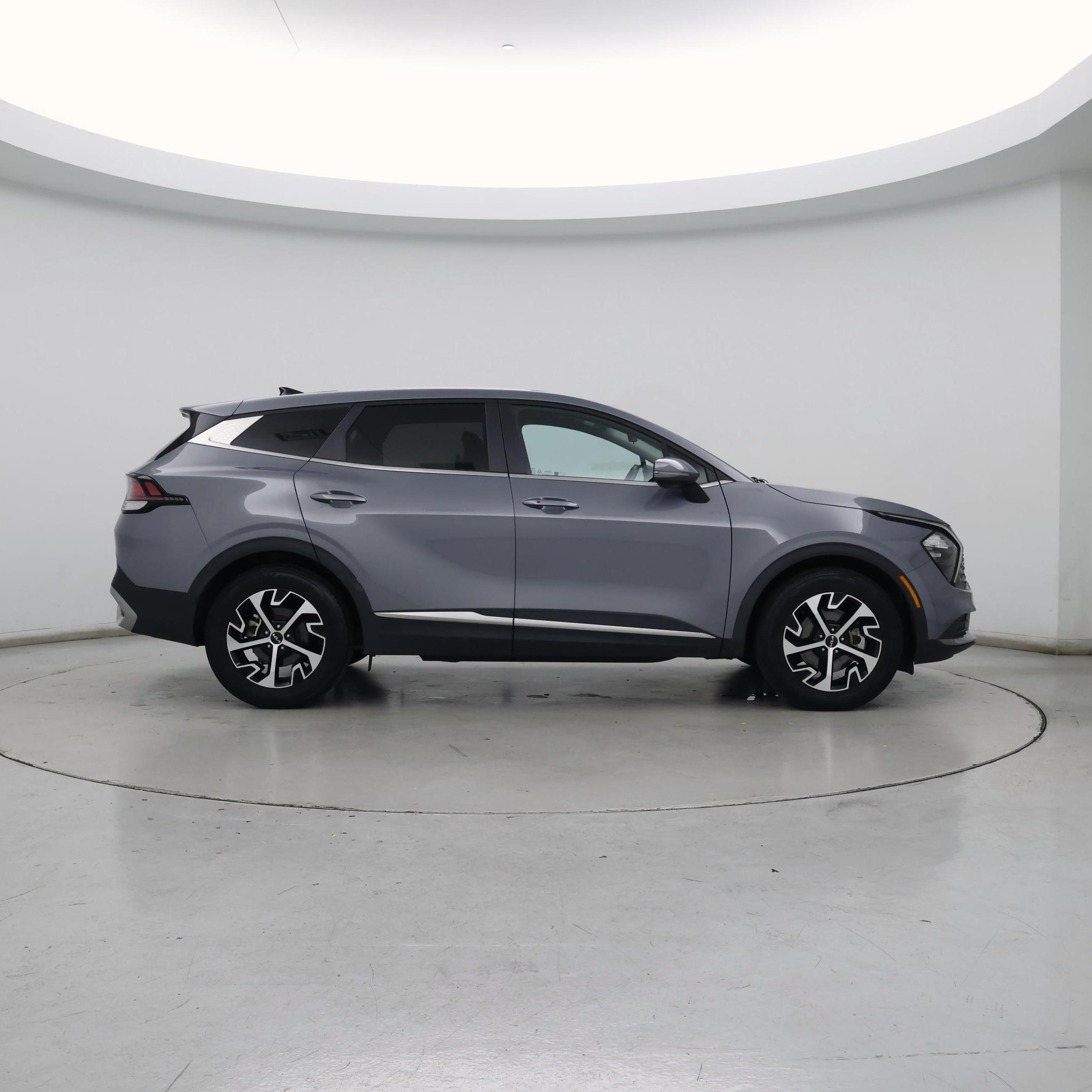 Thumbnail: 2023 Kia Sportage - 7