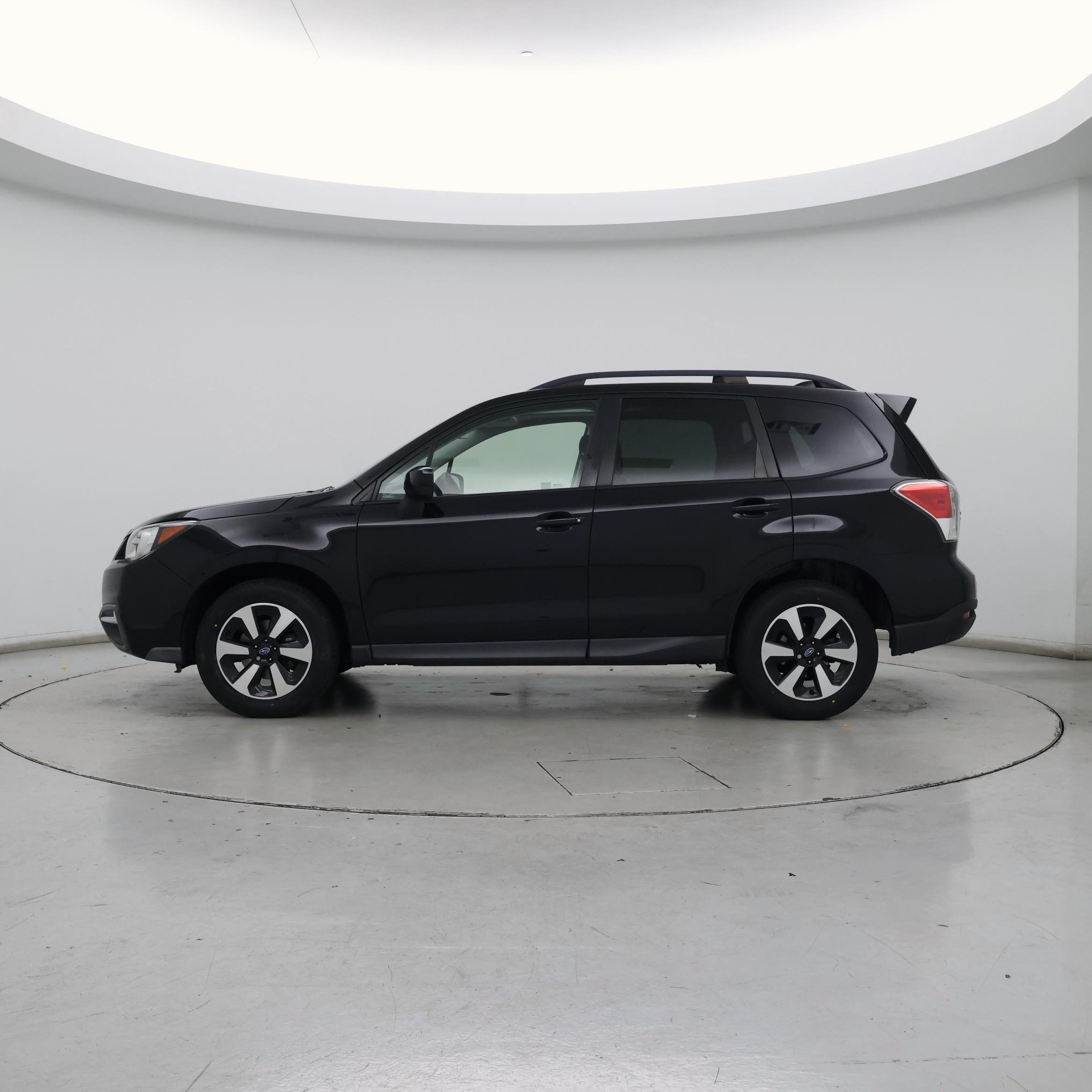 Thumbnail: 2017 Subaru Forester - 3