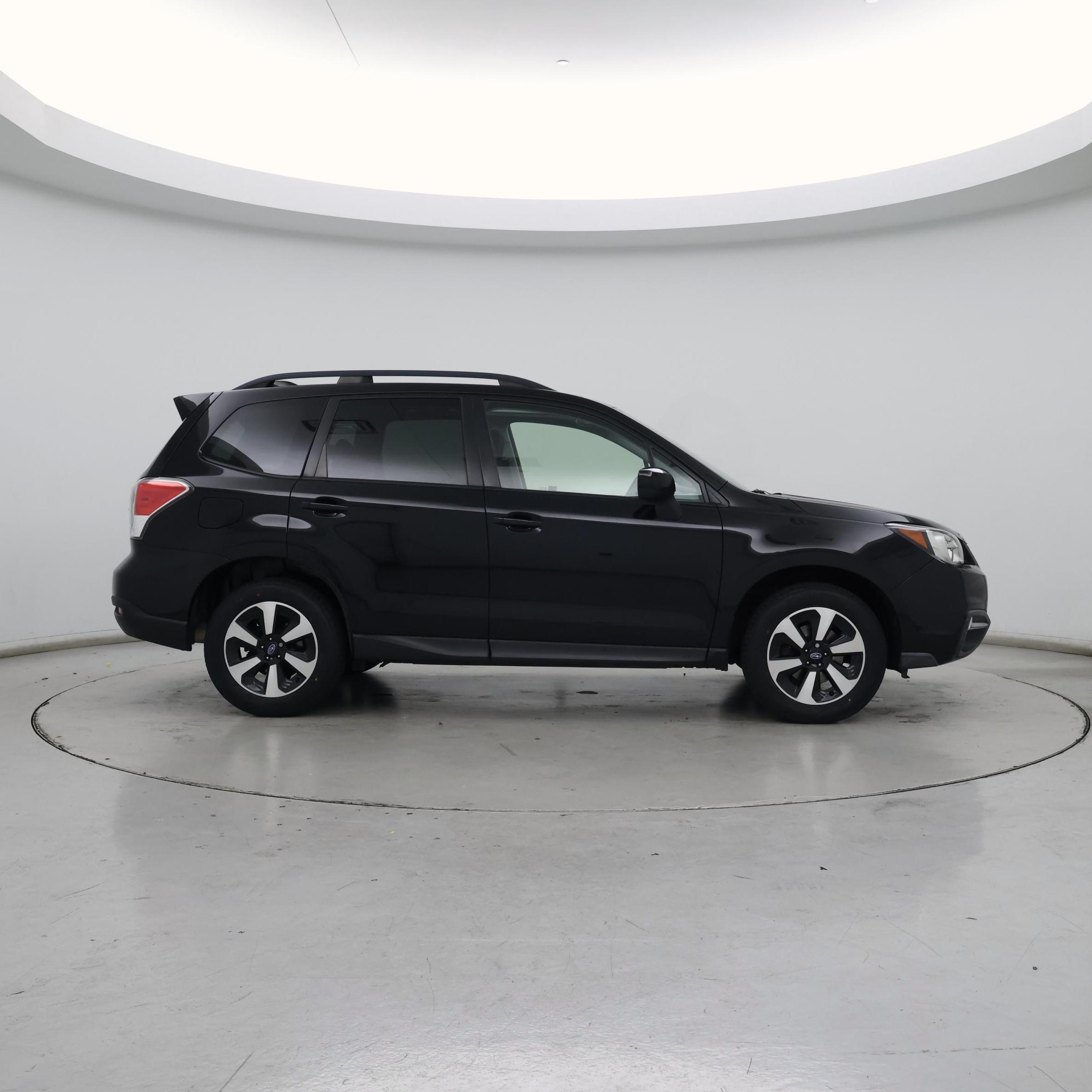 Thumbnail: 2017 Subaru Forester - 7