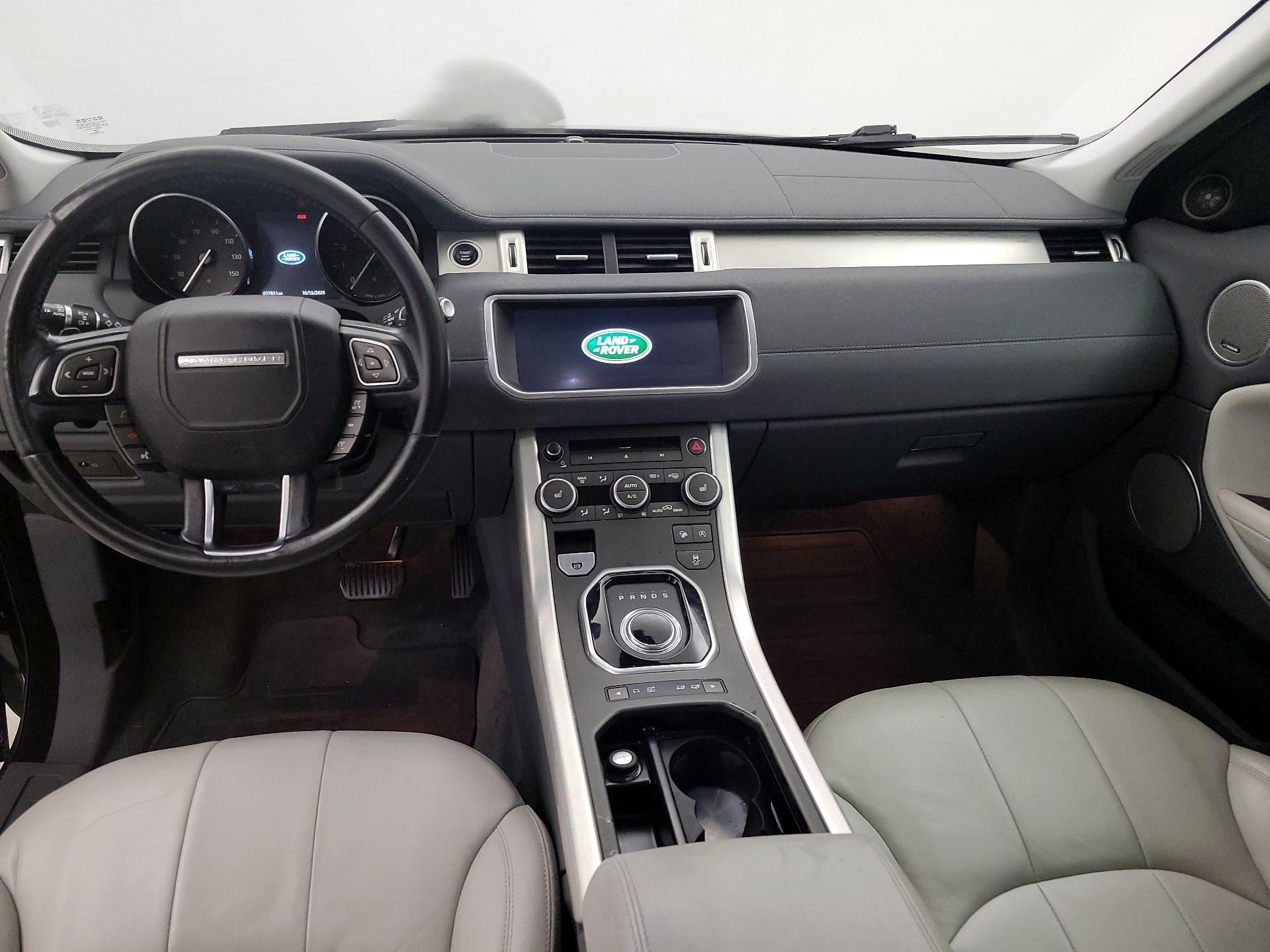 Thumbnail: 2017 Land Rover Range Rover Evoque - 9