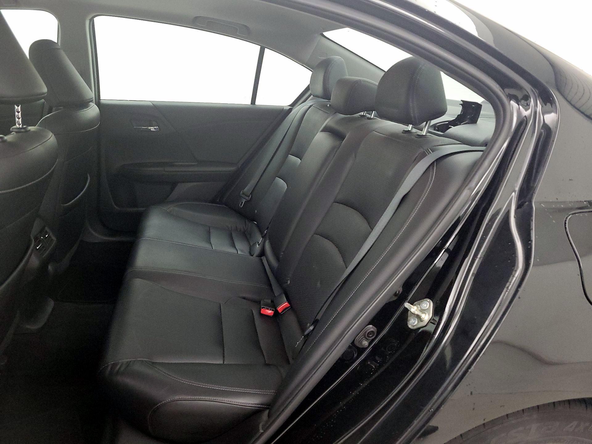 Thumbnail: 2015 Honda Accord - 20