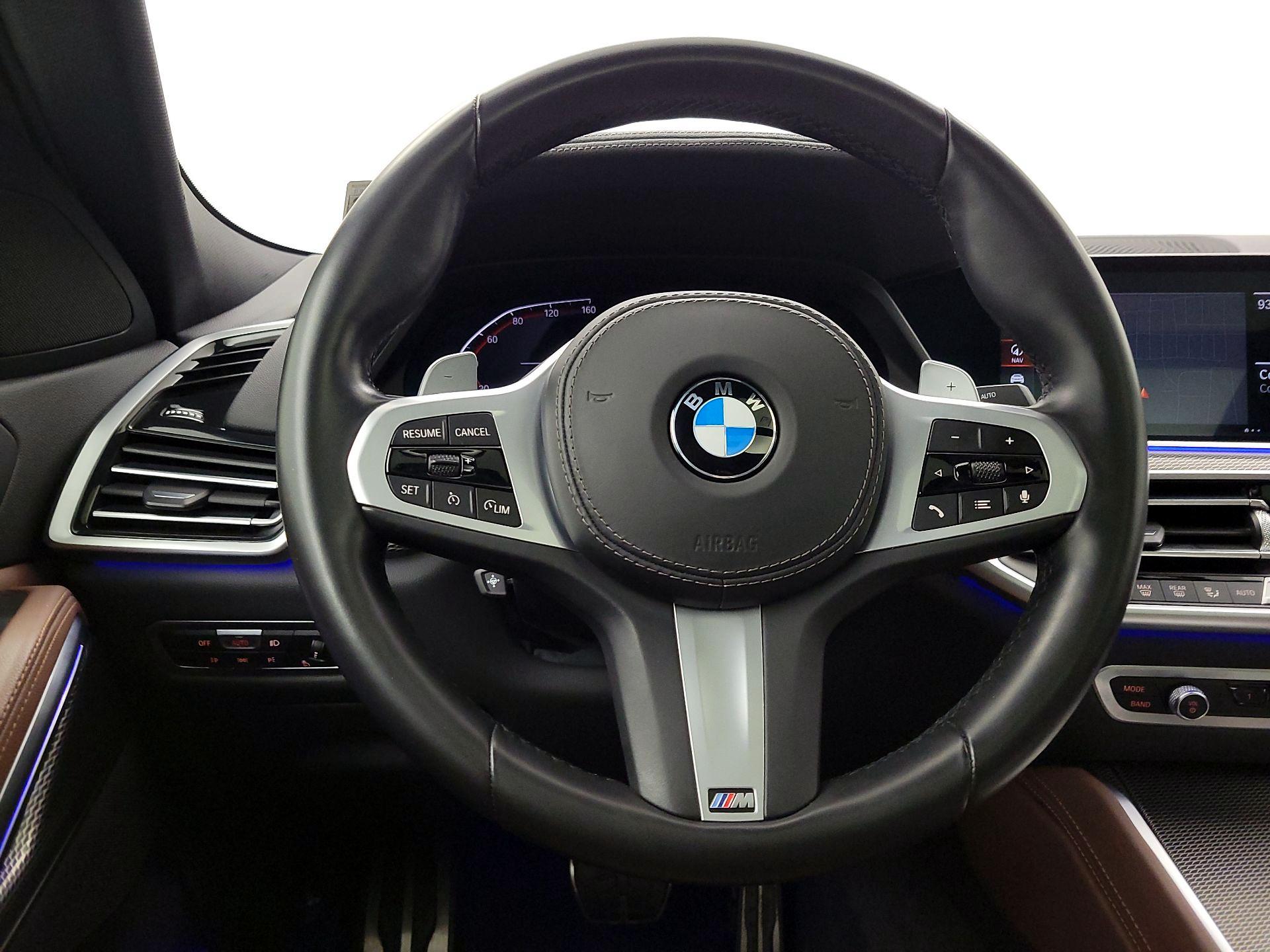 Thumbnail: 2022 BMW X6 - 10